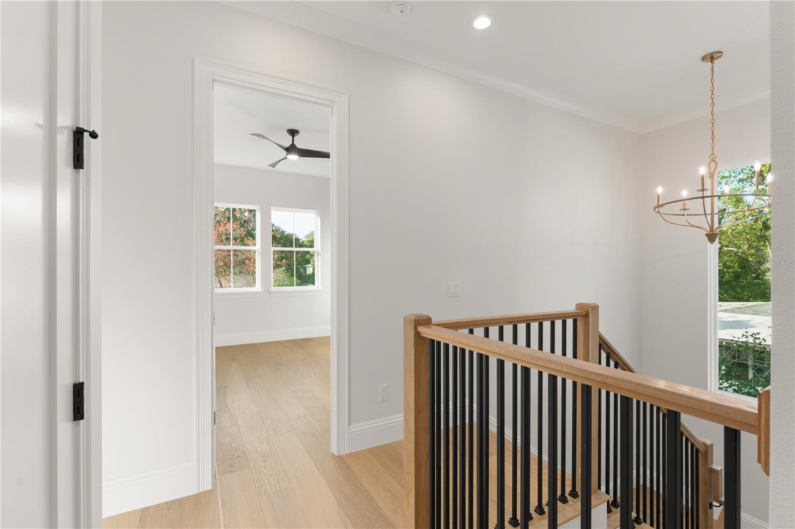 Image 36 of 52 For 119 Glenwood Avenue