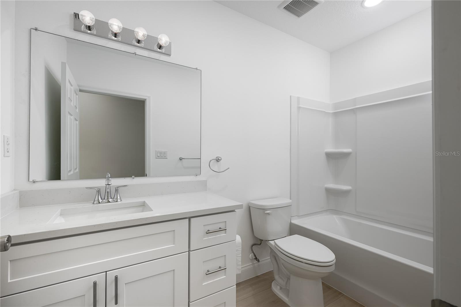 Image 19 of 29 For 504 Howry Avenue