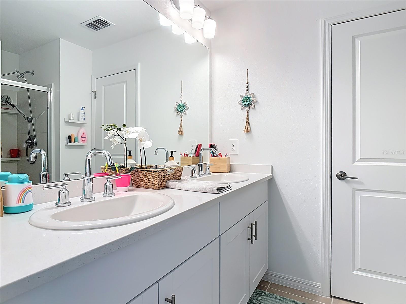 Image 25 of 54 For 1146 Calico Pointe Circle