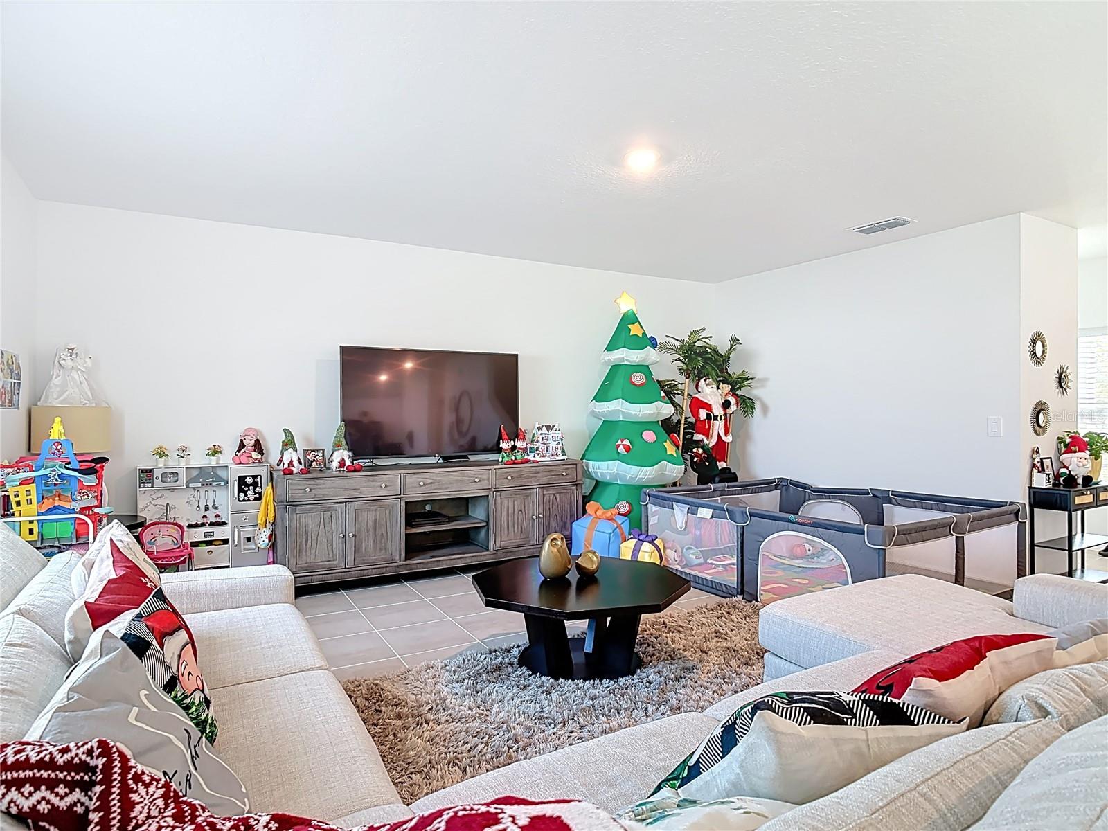 Image 9 of 54 For 1146 Calico Pointe Circle