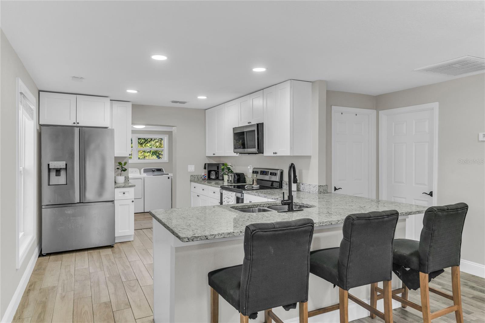 Image 11 of 44 For 1155 Wells Avenue