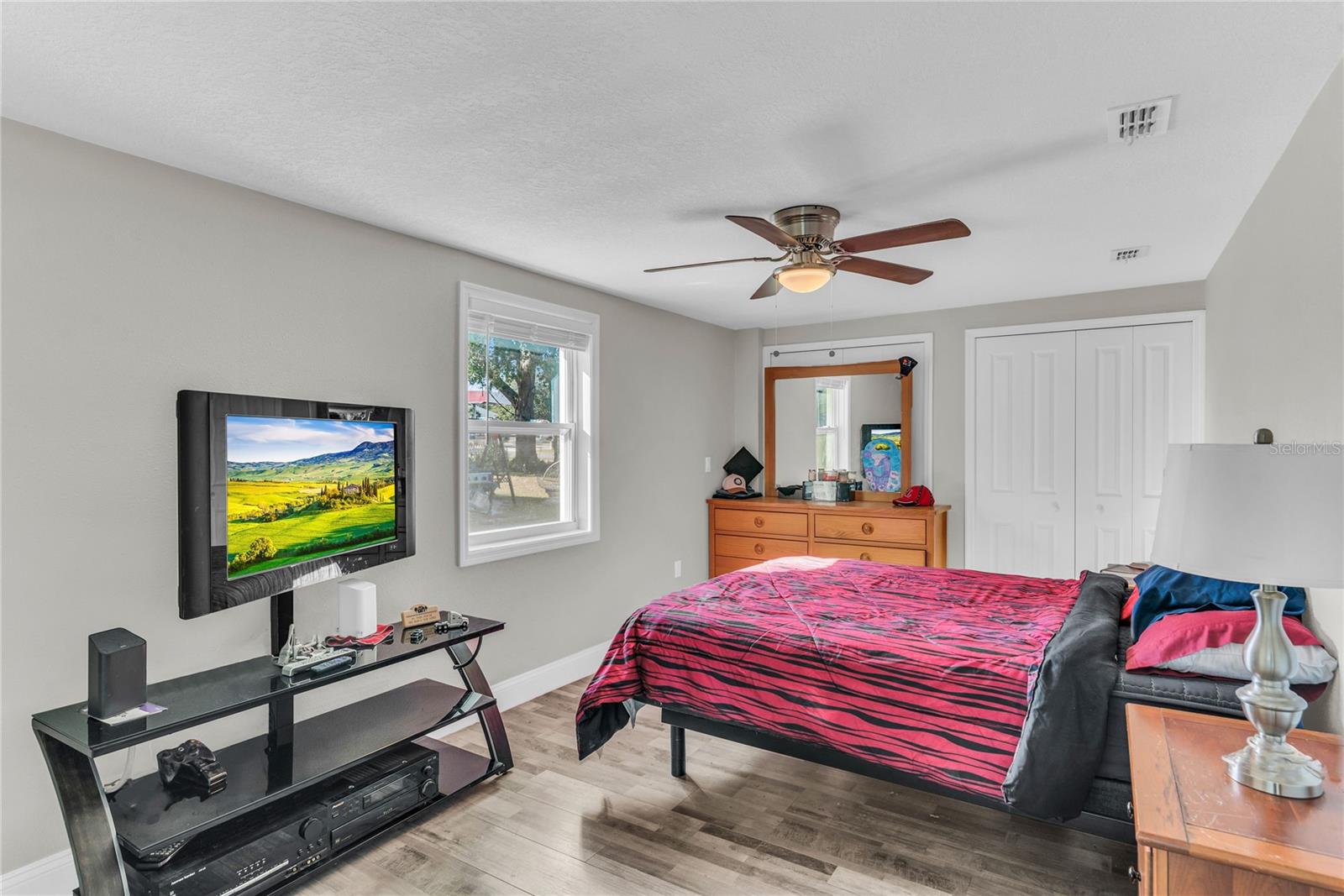 Image 15 of 44 For 1155 Wells Avenue