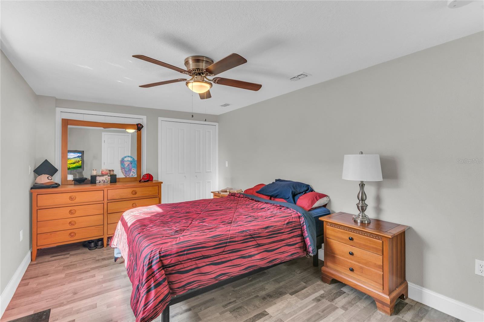 Image 16 of 44 For 1155 Wells Avenue