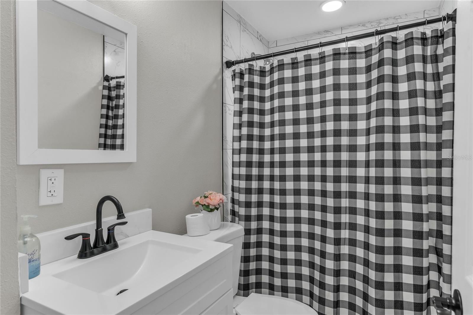 Image 21 of 44 For 1155 Wells Avenue