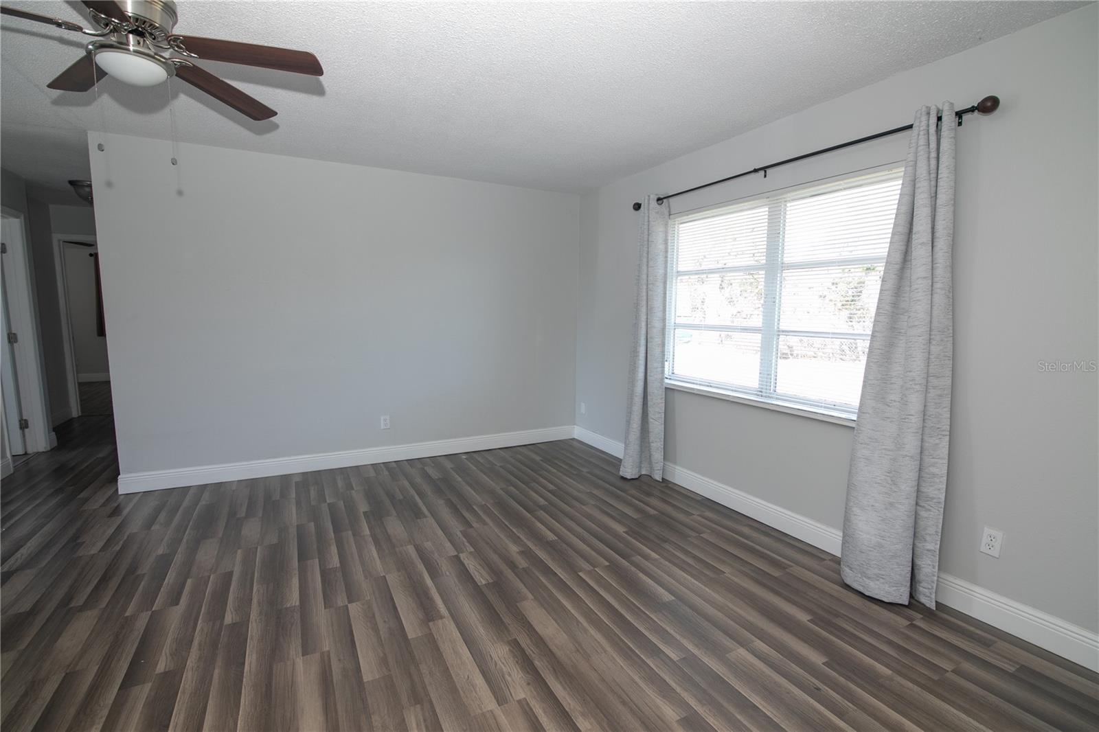 Image 13 of 20 For 1831 Aaron Avenue