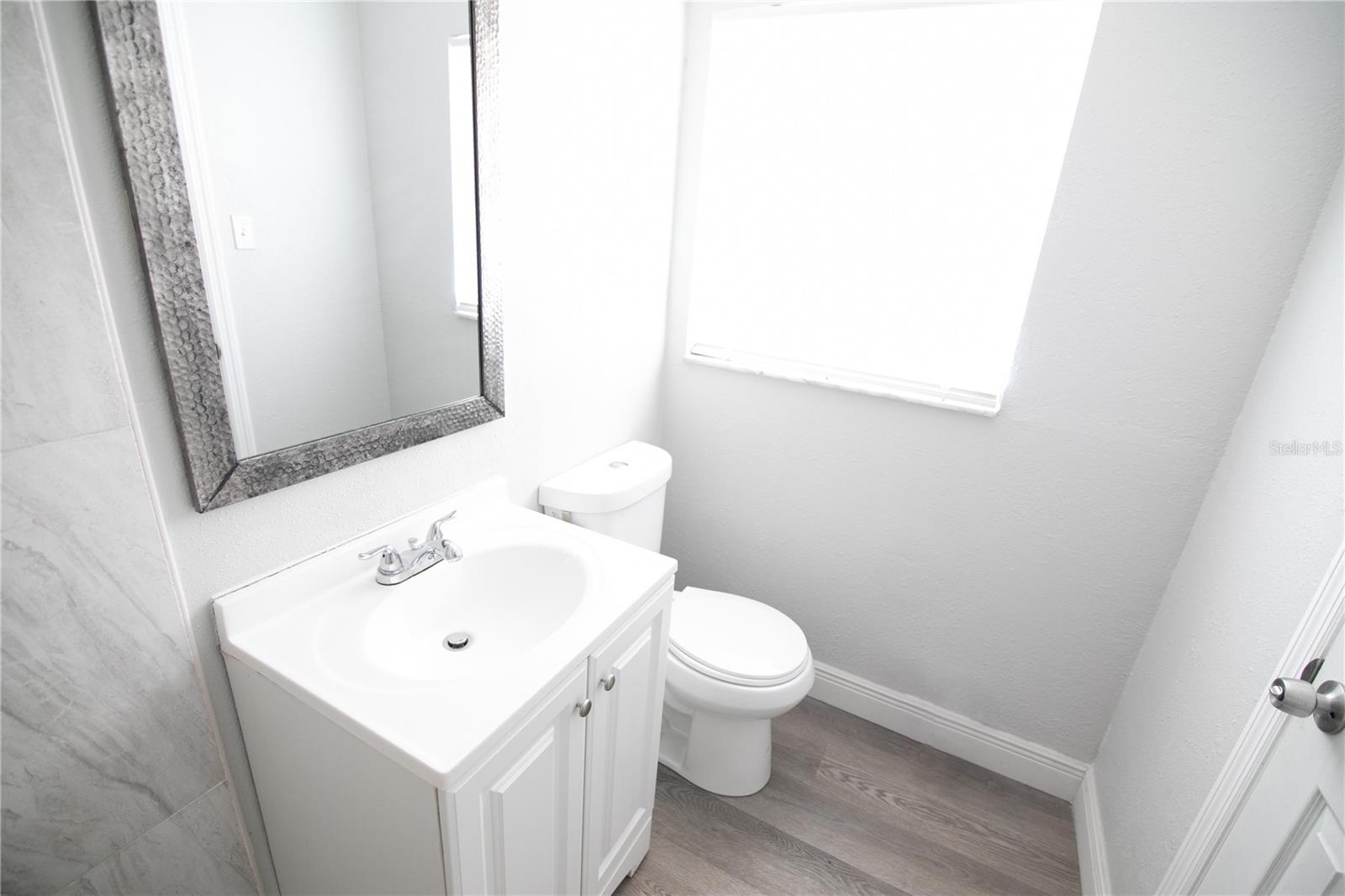 Image 9 of 20 For 1831 Aaron Avenue