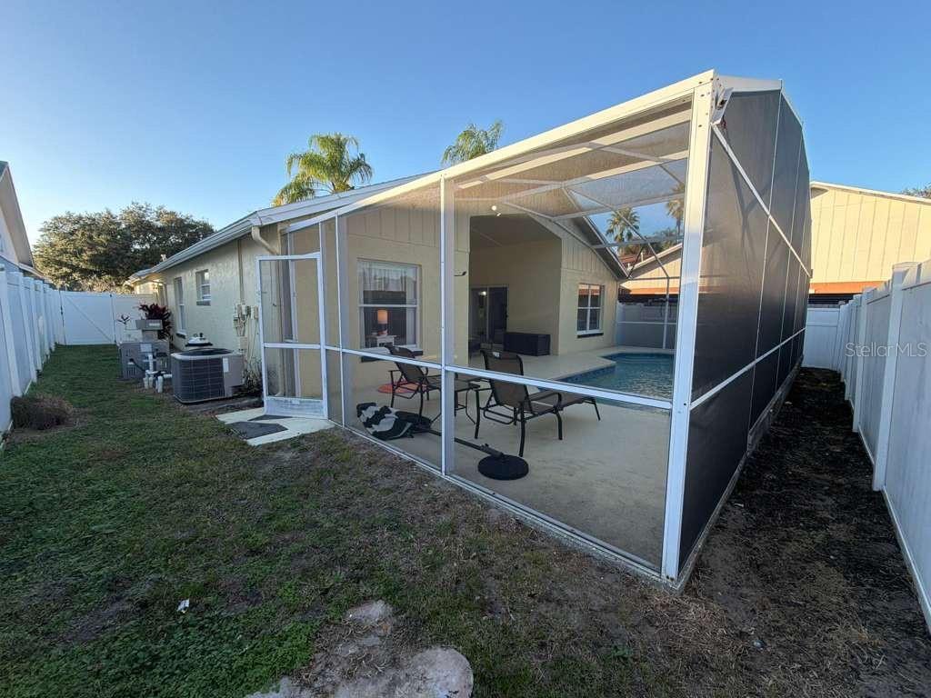 Image 2 of 22 For 1503 Chapman Oak Court