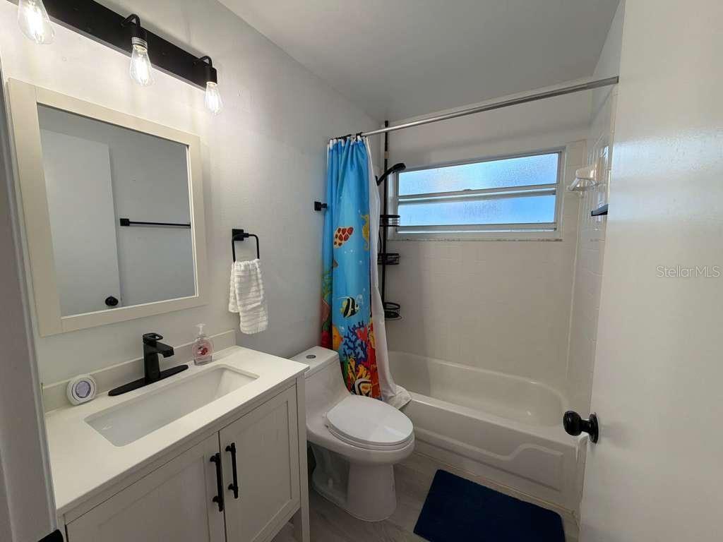 Image 20 of 22 For 1503 Chapman Oak Court