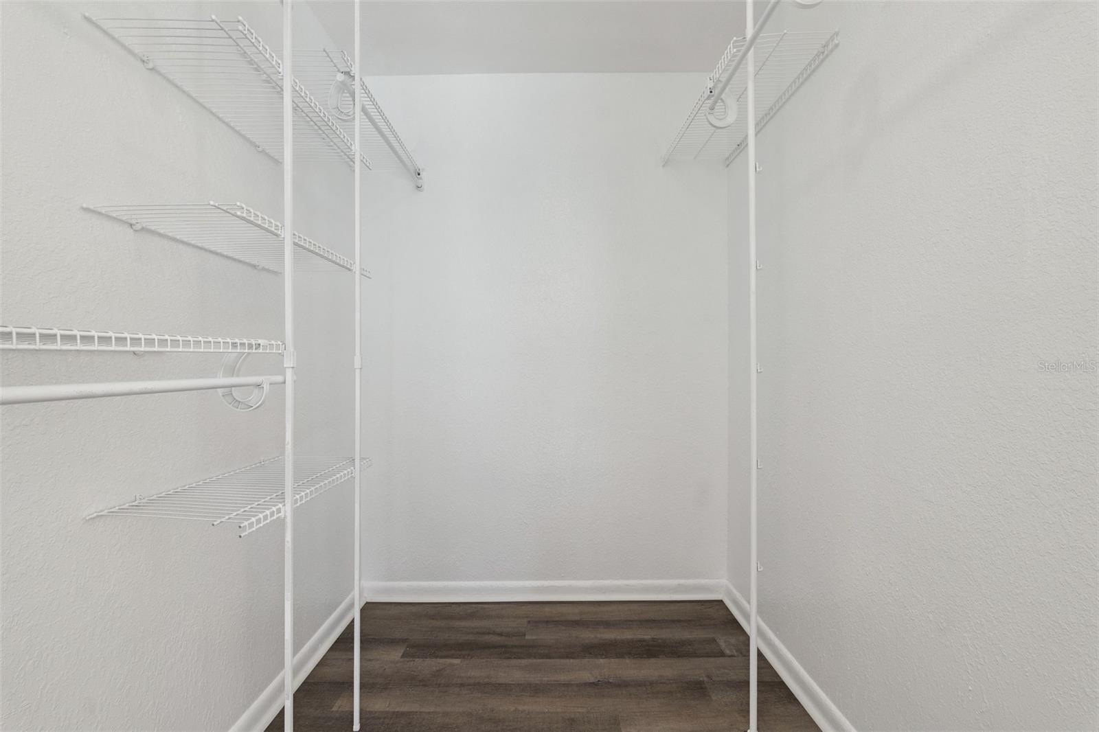 Image 6 of 37 For 1911 Beacon Street