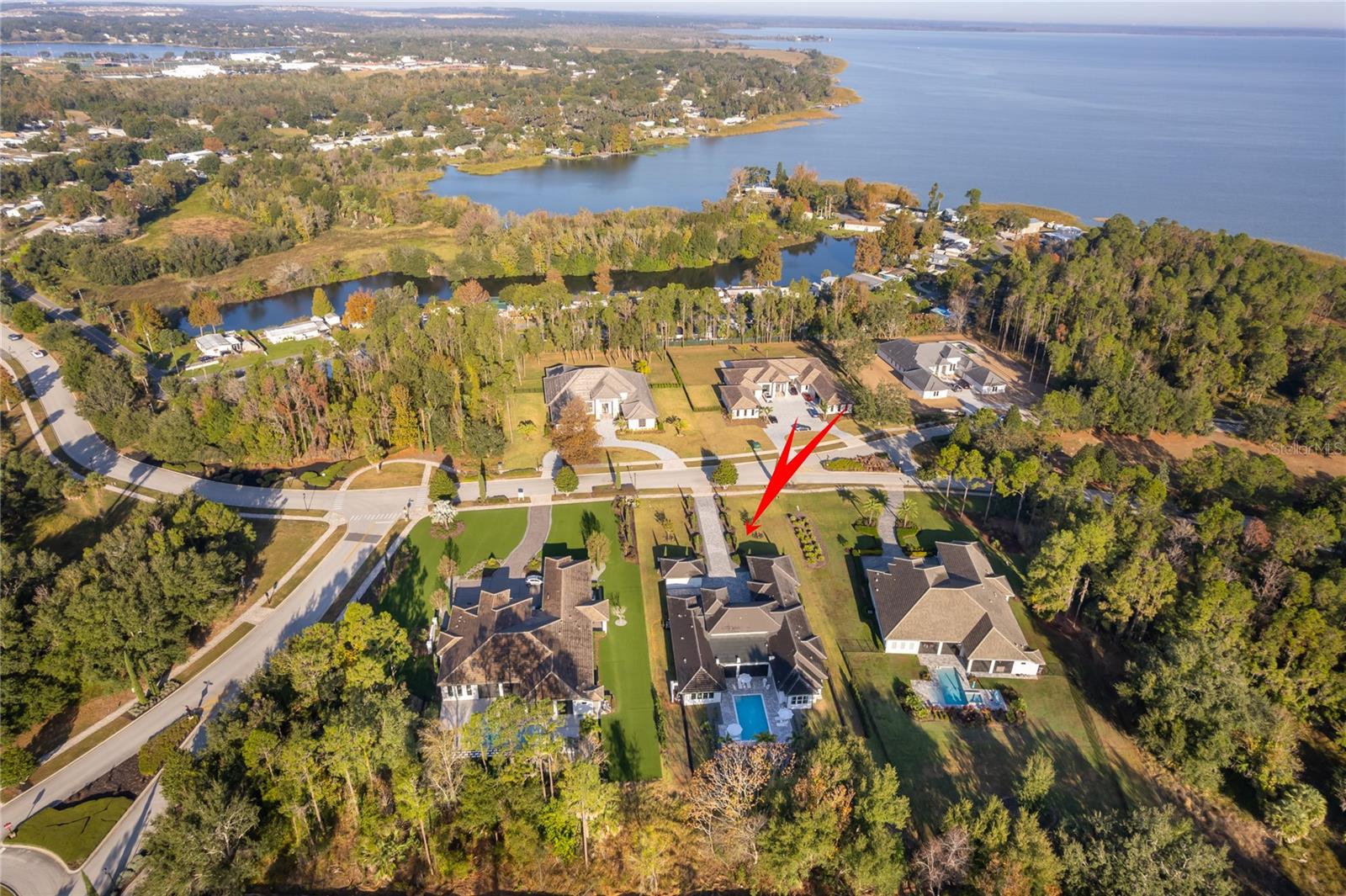 Image 11 of 73 For 15504 Pendio Drive