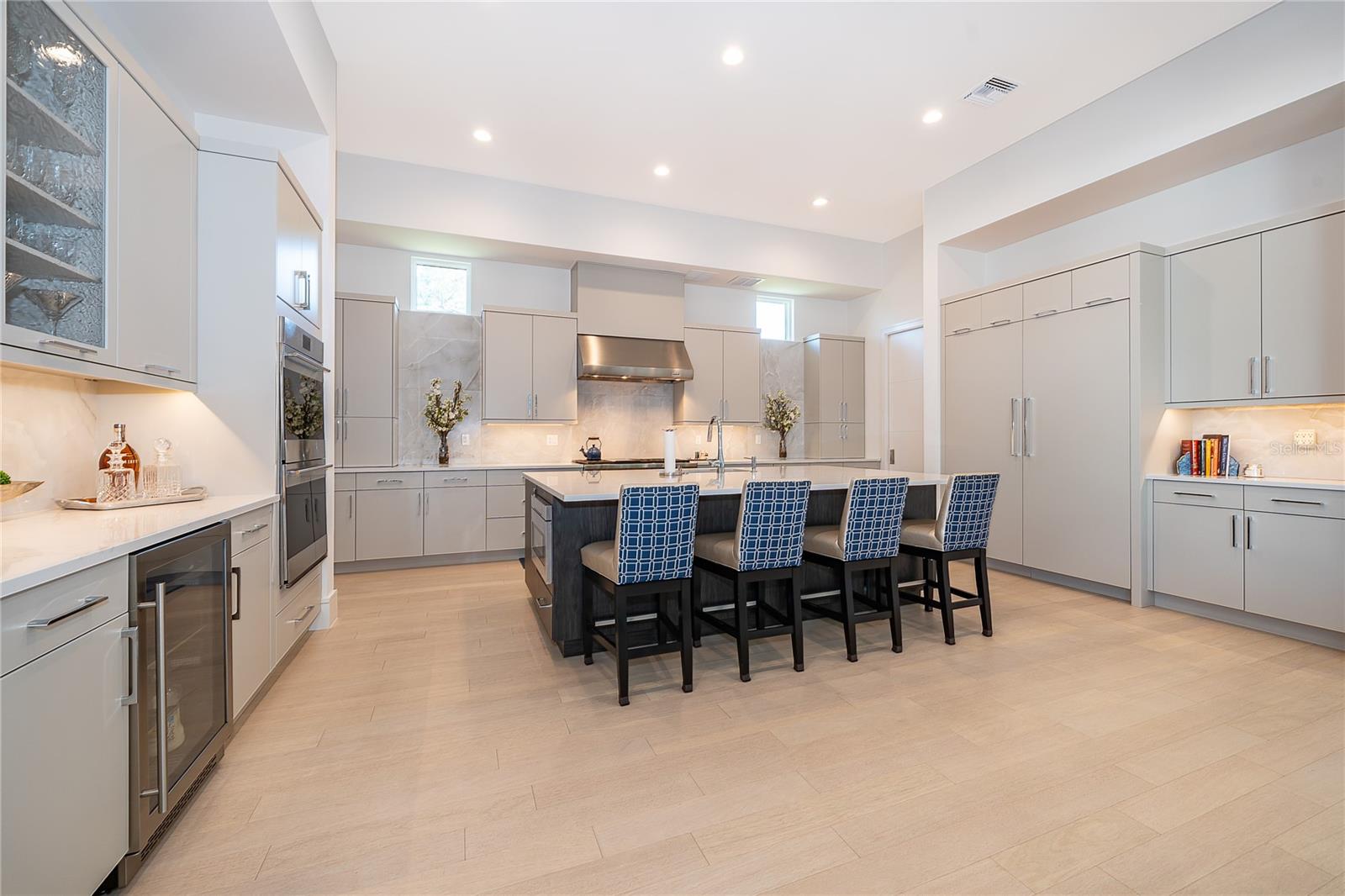 Image 19 of 73 For 15504 Pendio Drive