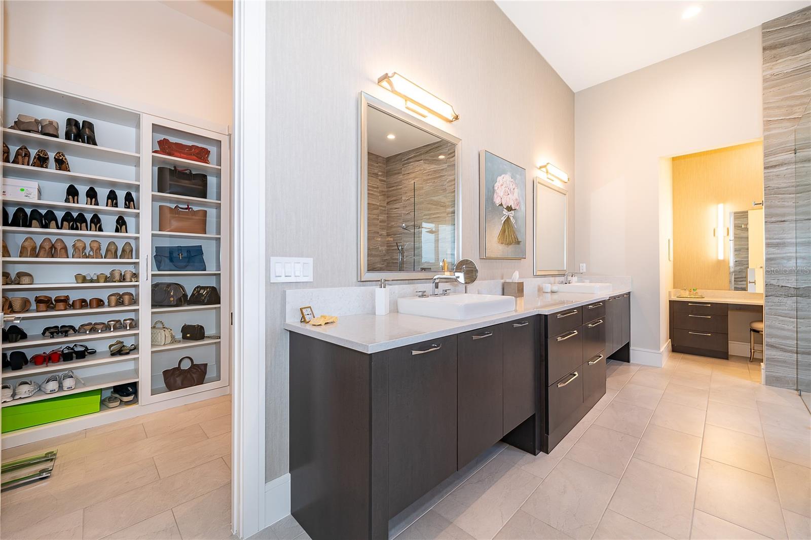 Image 31 of 73 For 15504 Pendio Drive