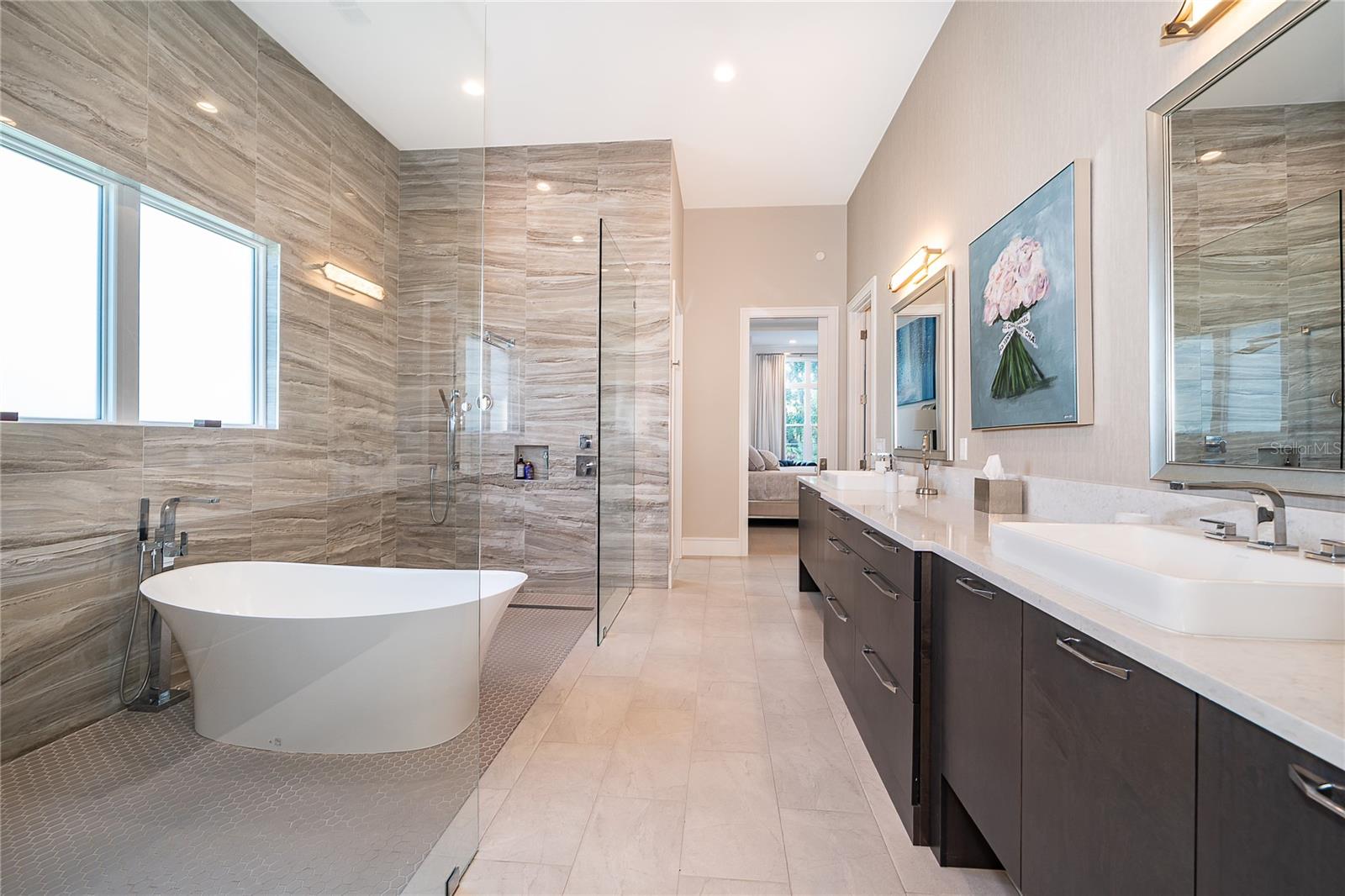 Image 35 of 73 For 15504 Pendio Drive