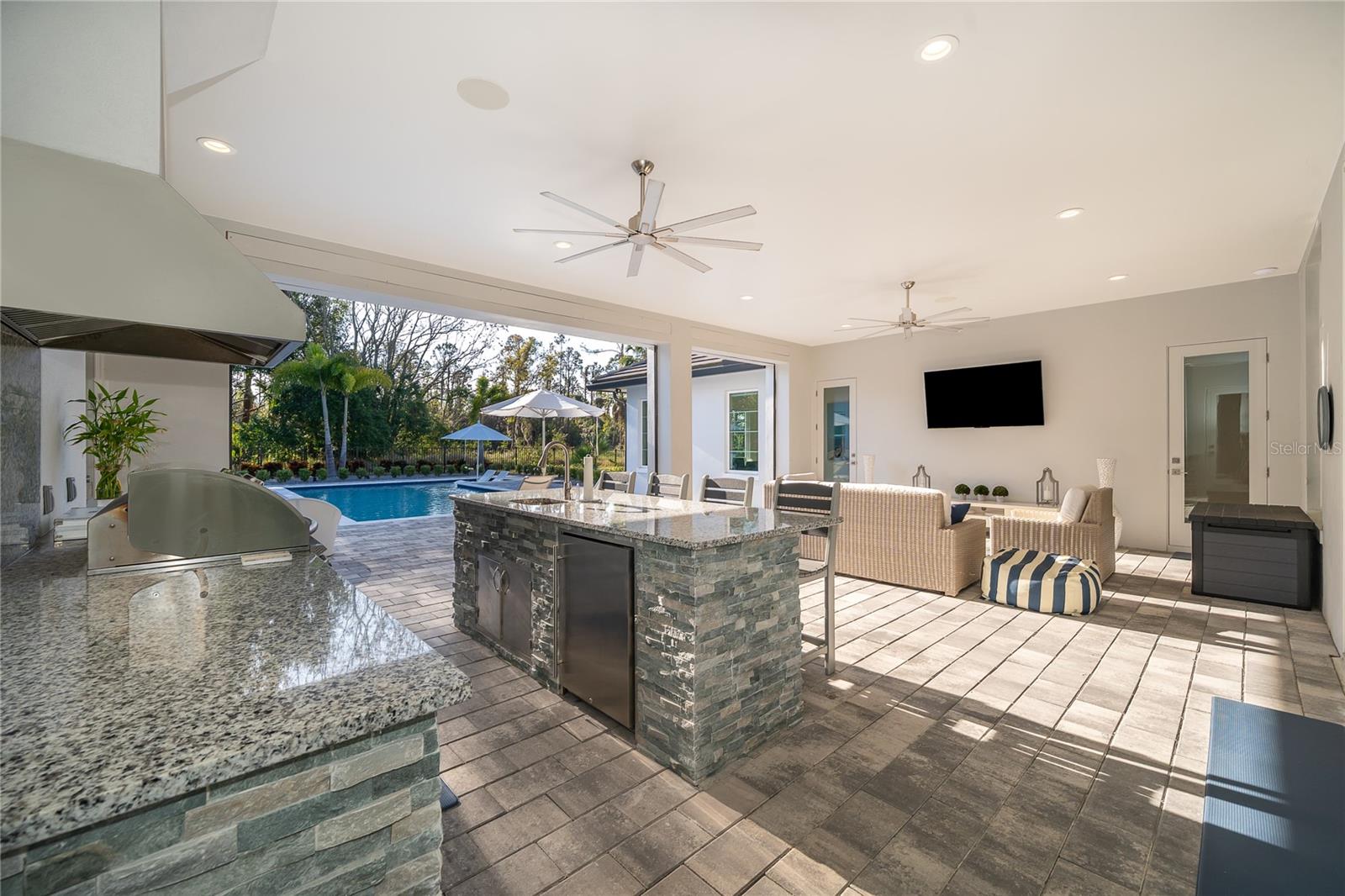 Image 47 of 73 For 15504 Pendio Drive