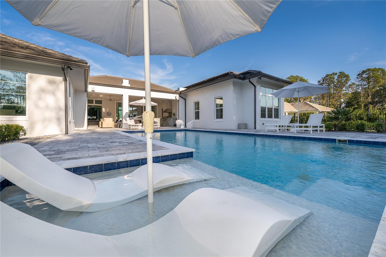 Image 55 of 73 For 15504 Pendio Drive