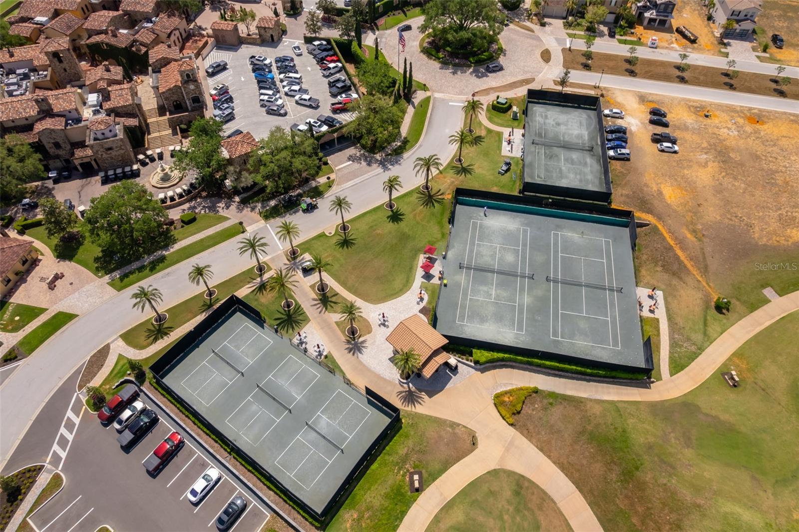 Image 64 of 73 For 15504 Pendio Drive