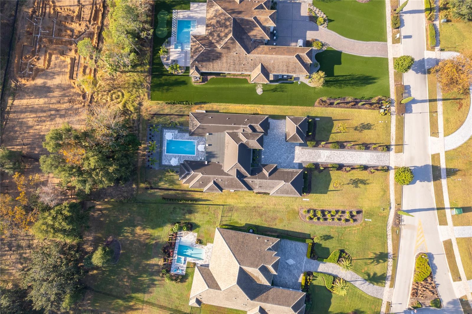 Image 8 of 73 For 15504 Pendio Drive