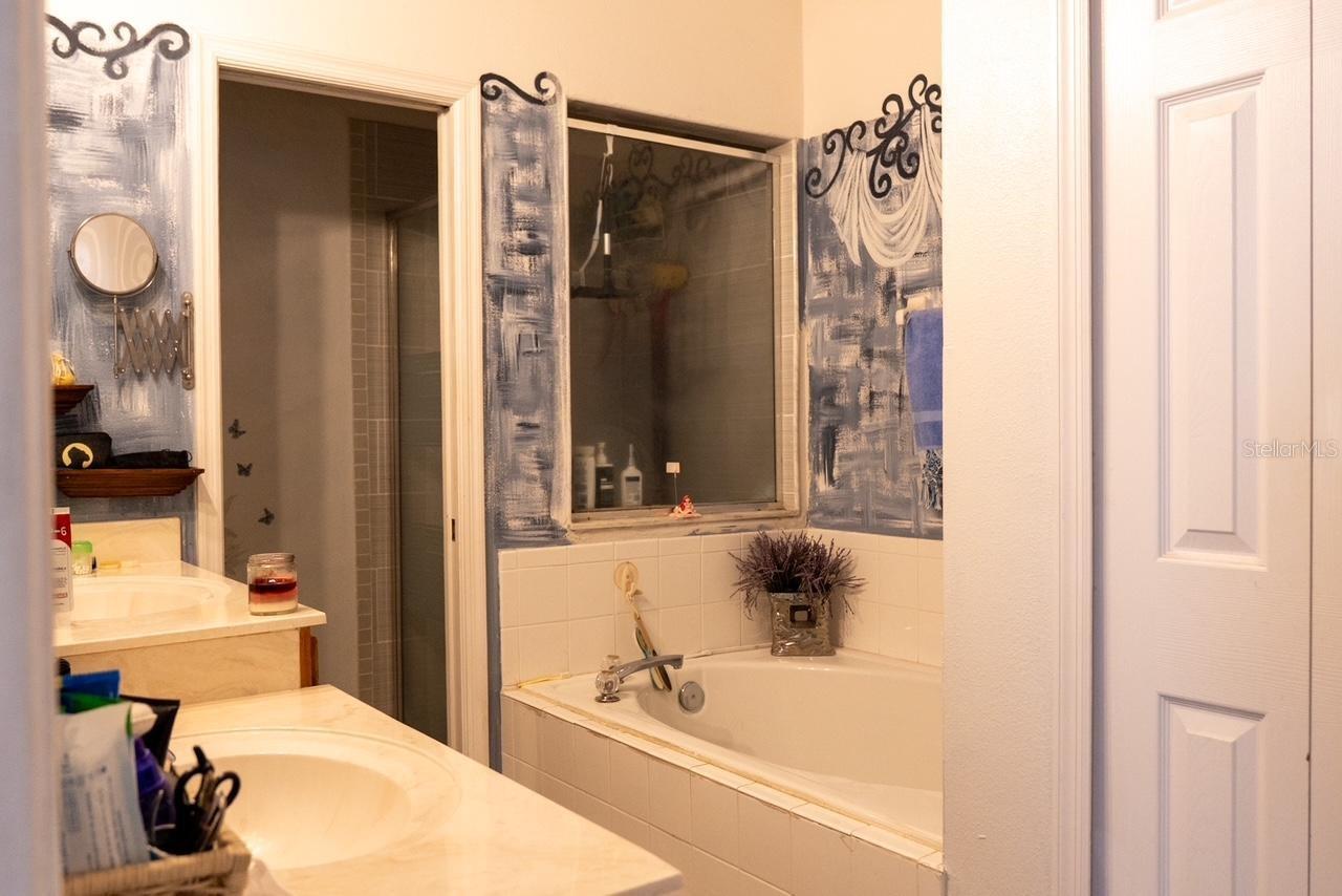 Image 15 of 23 For 13641 Tetherline Trail