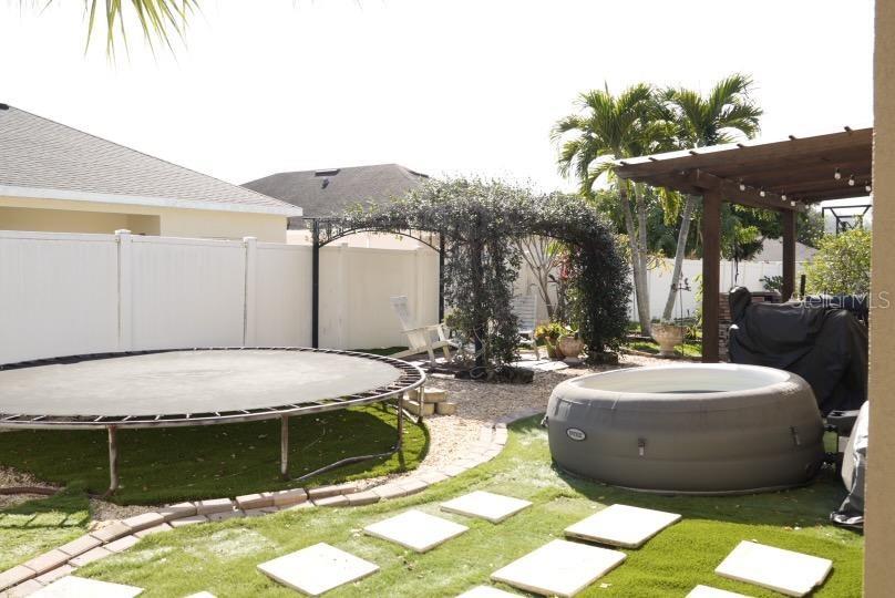 Image 21 of 23 For 13641 Tetherline Trail