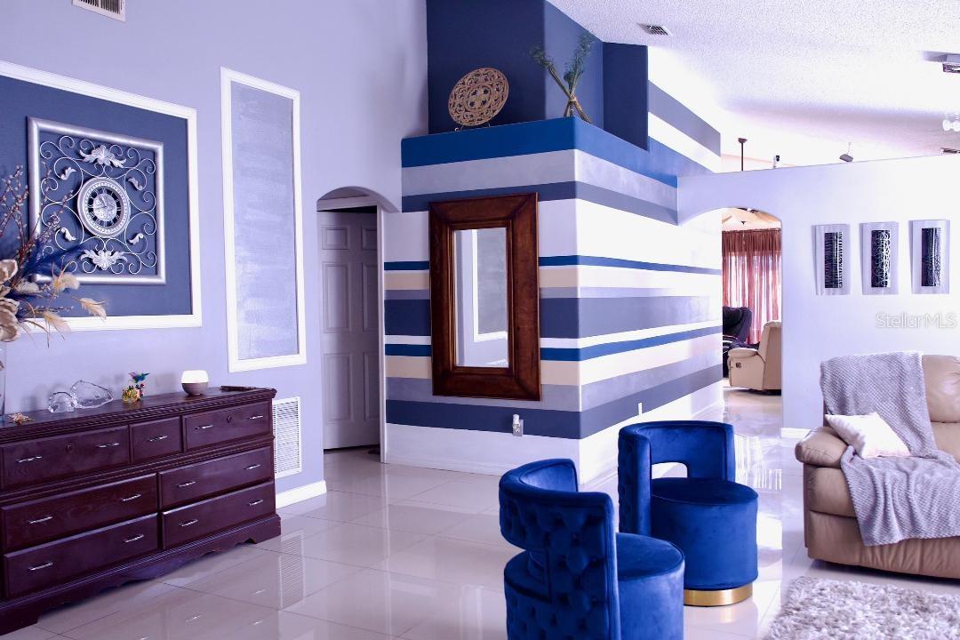 Image 5 of 23 For 13641 Tetherline Trail