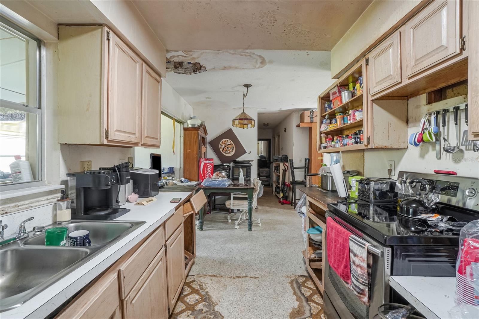 Image 17 of 28 For 260 Longwood Drive