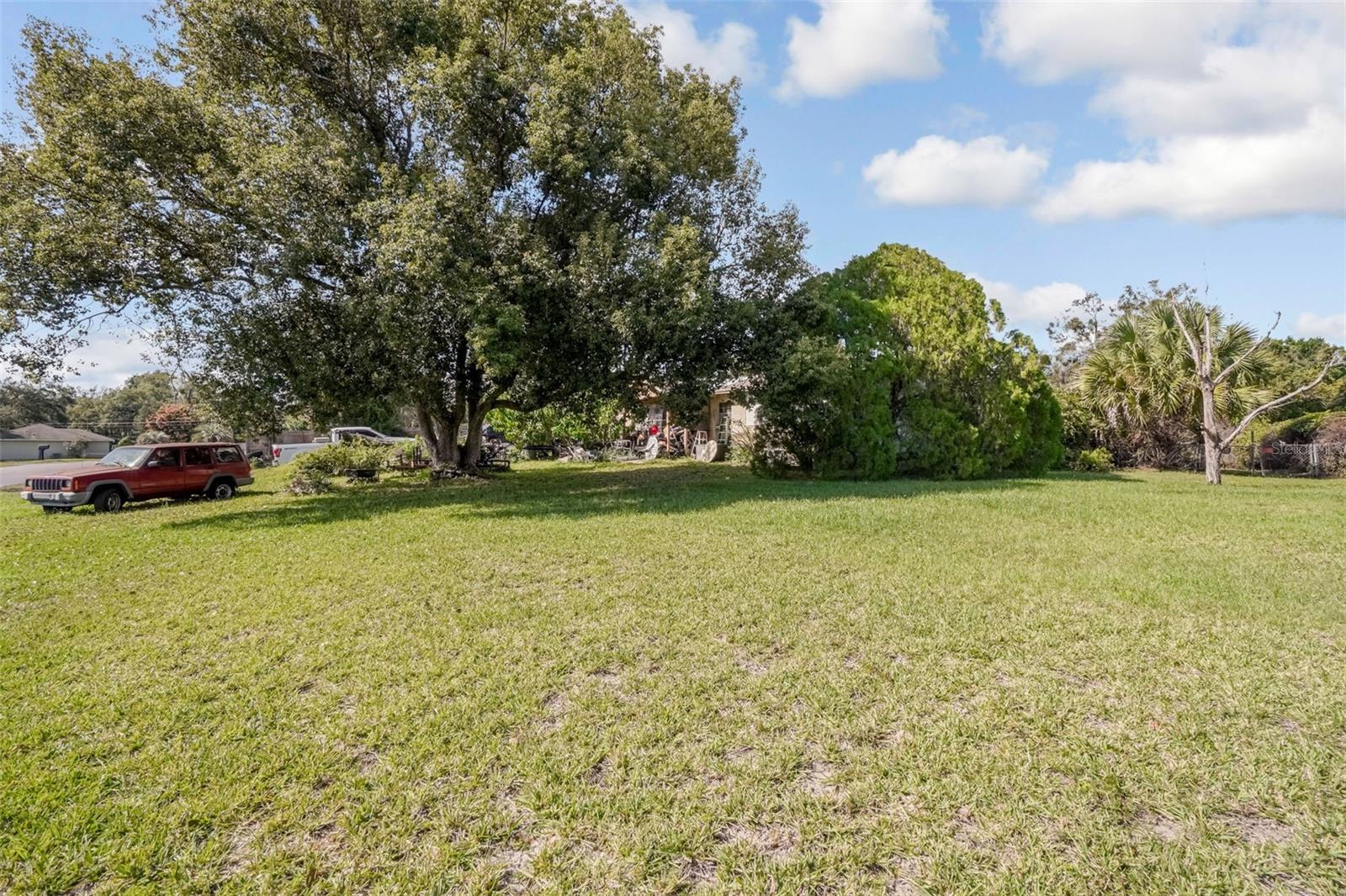 Image 6 of 28 For 260 Longwood Drive