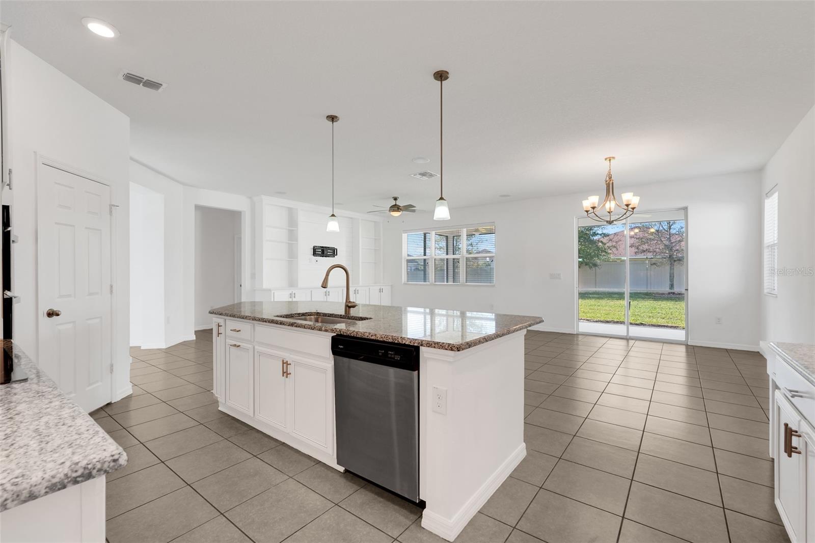 Image 19 of 51 For 13848 Peach Orchard Way