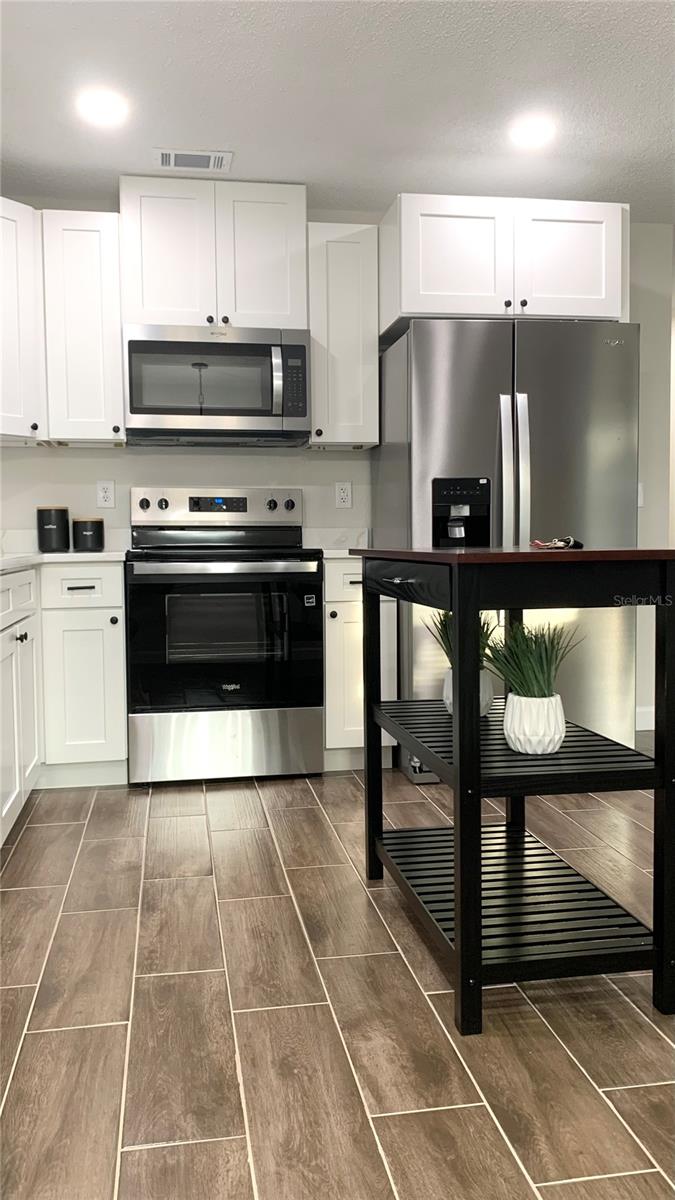 Image 5 of 31 For 115 Lake Pleasant Road