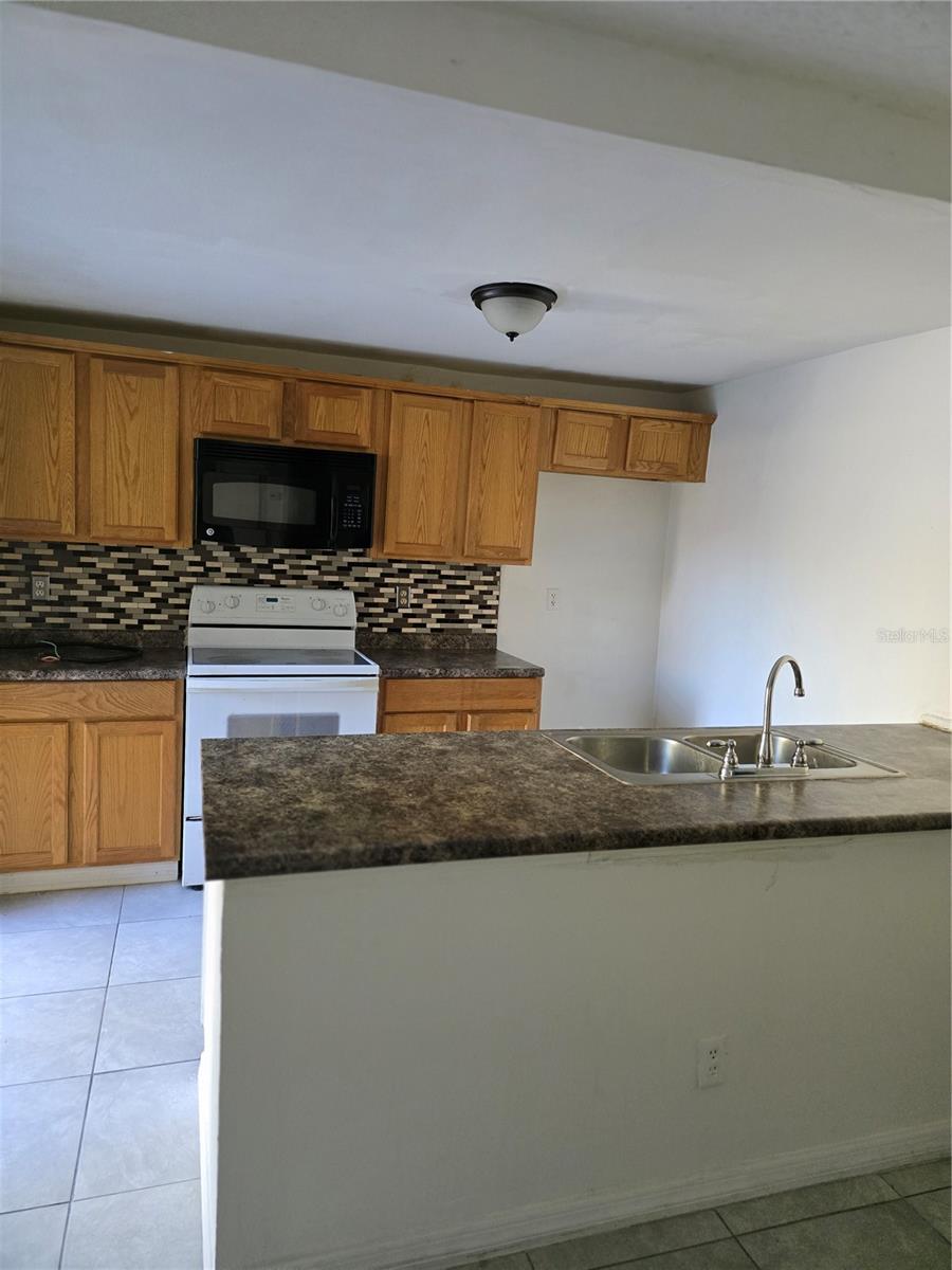 Image 2 of 16 For 5274 Coral Court