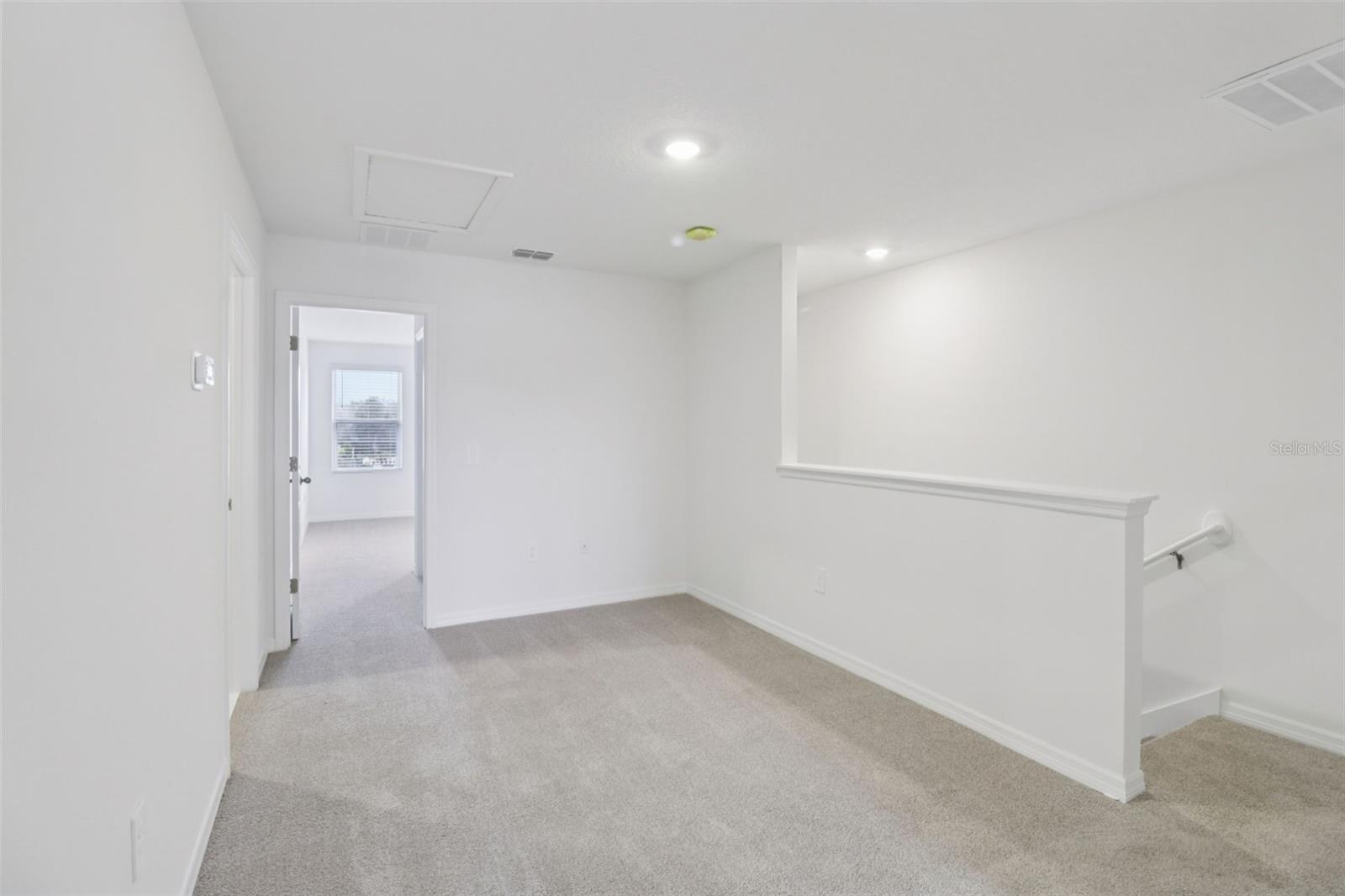 Image 14 of 28 For 690 Muhly Way