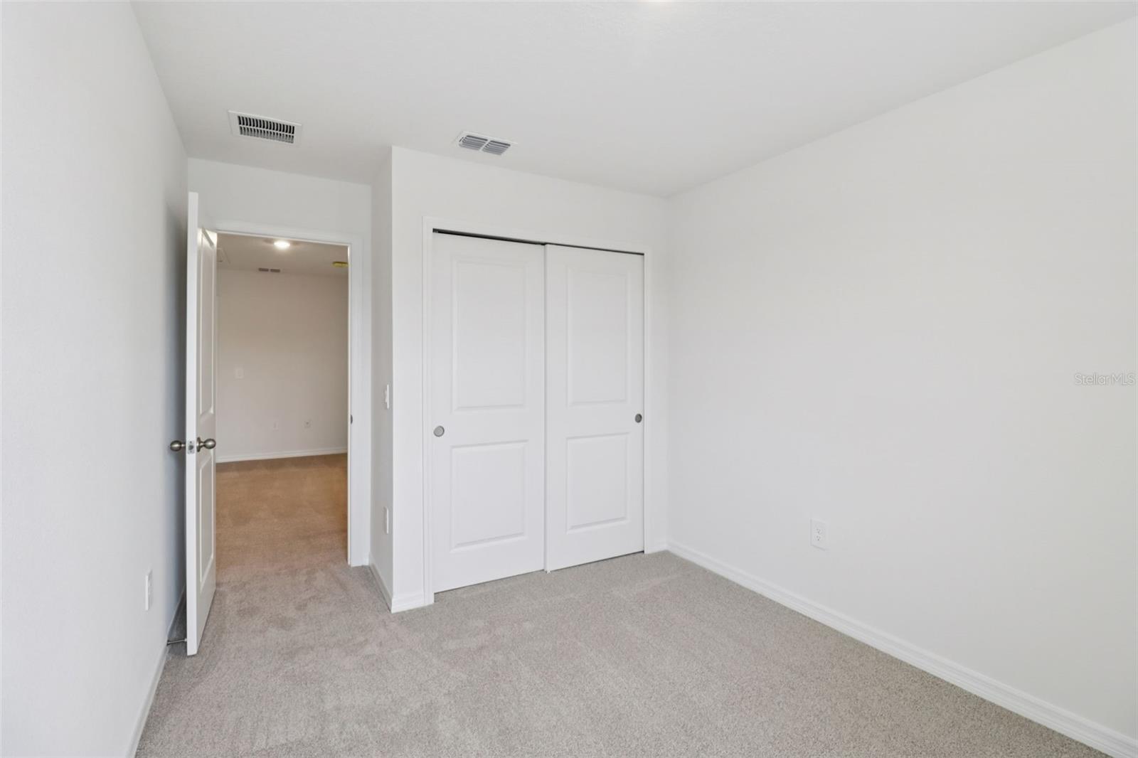 Image 17 of 28 For 690 Muhly Way