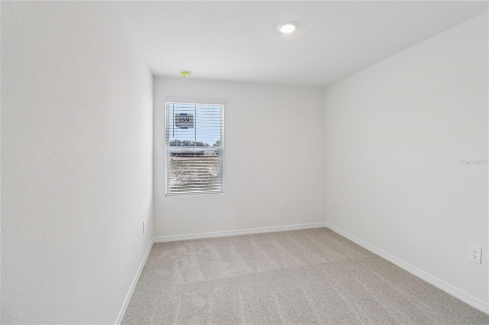 Image 18 of 28 For 690 Muhly Way