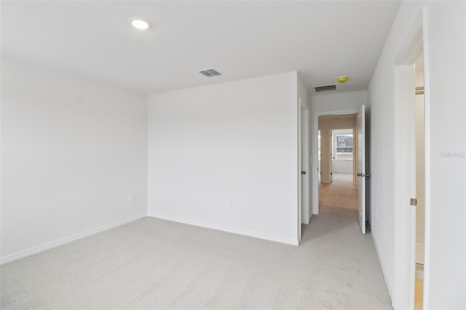 Image 25 of 28 For 690 Muhly Way