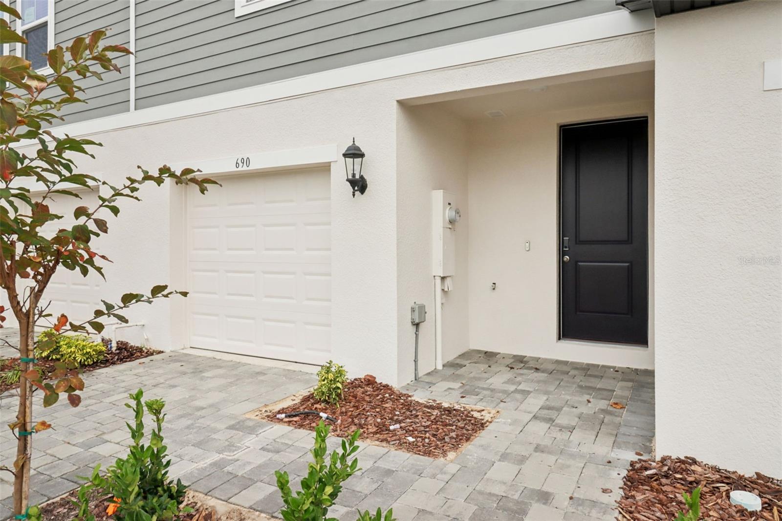 Image 4 of 28 For 690 Muhly Way