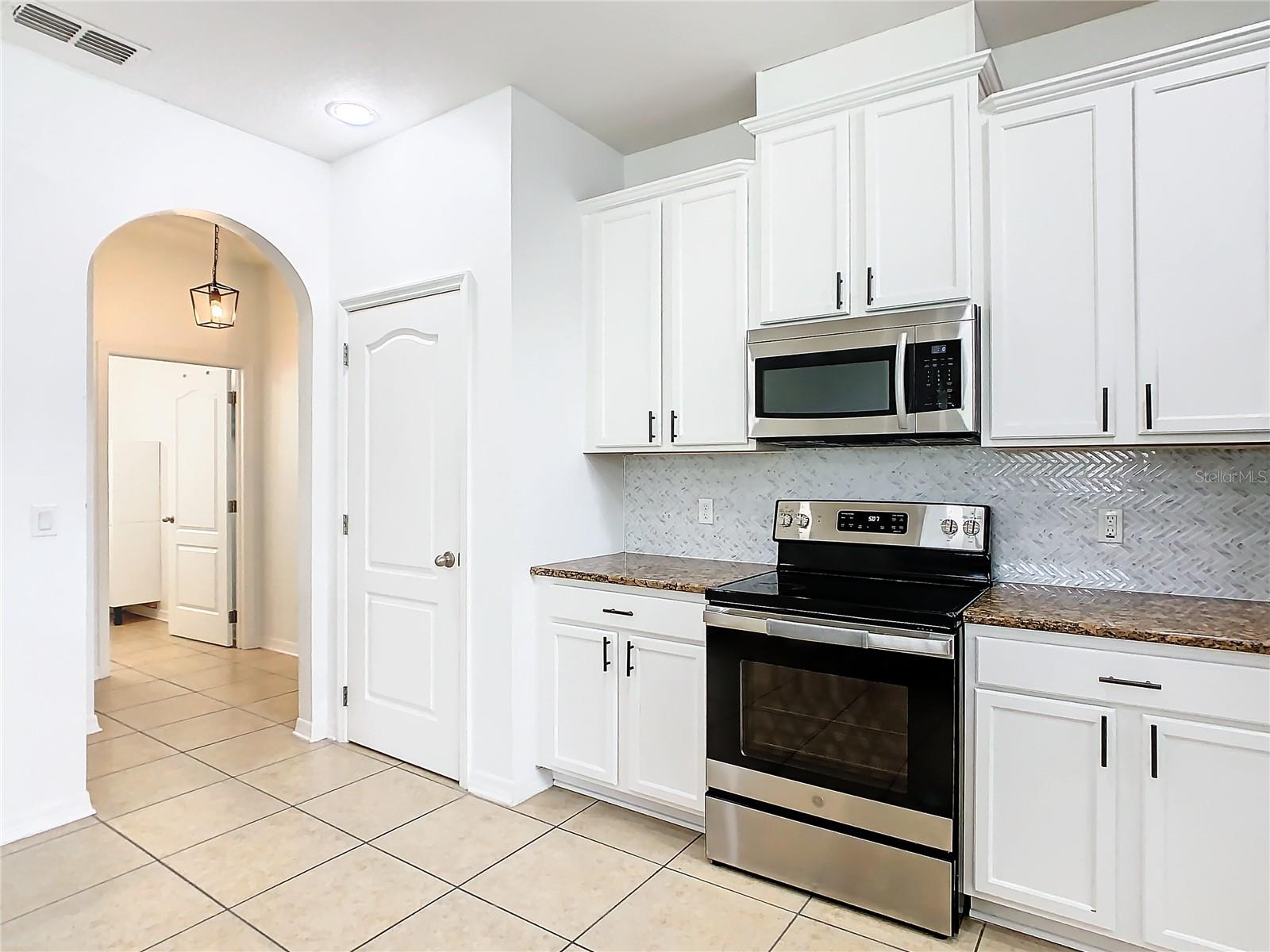 Image 18 of 80 For 3113 Bass Boat Way