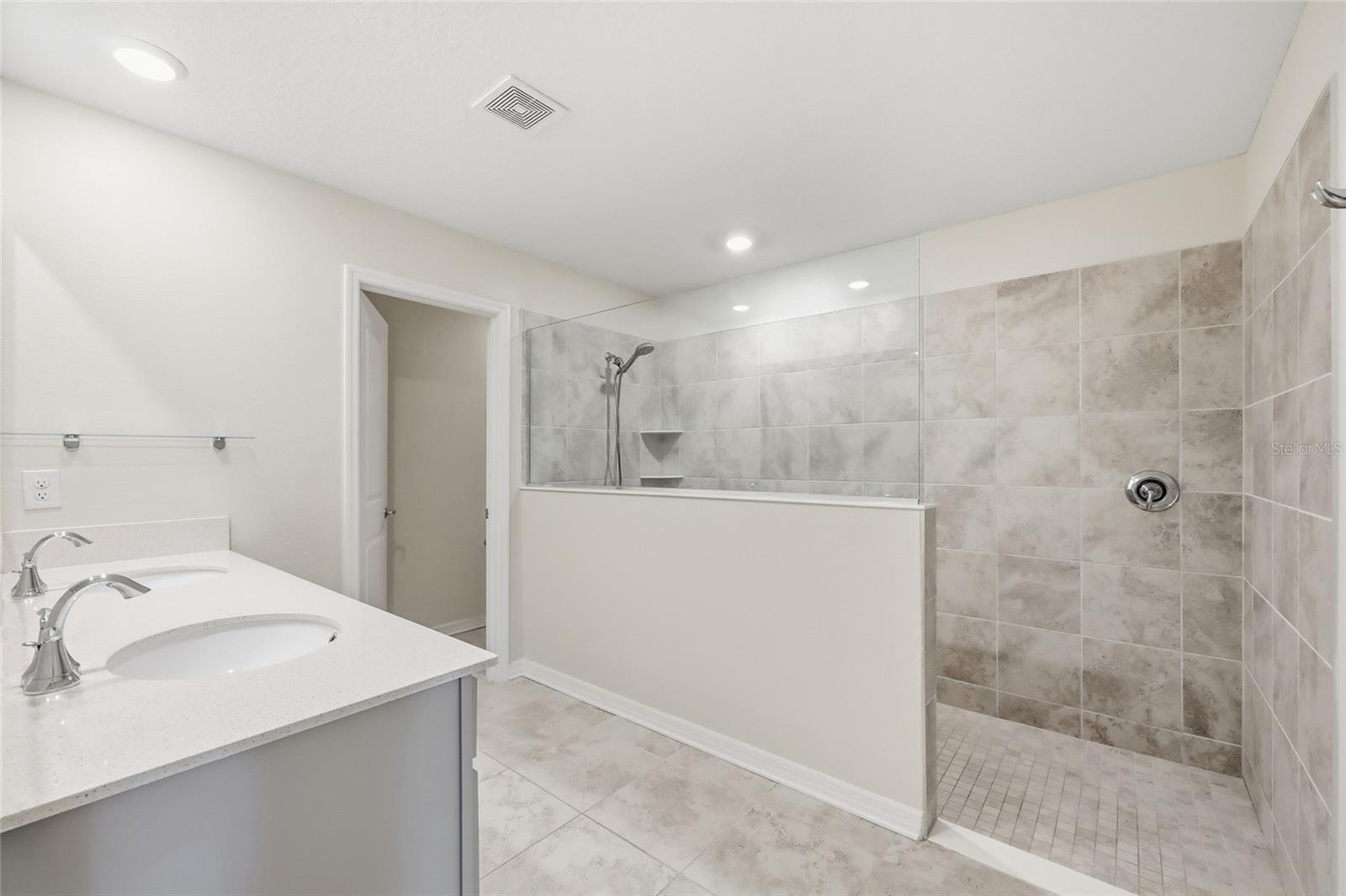 Image 27 of 48 For 1840 Ancestry Trail