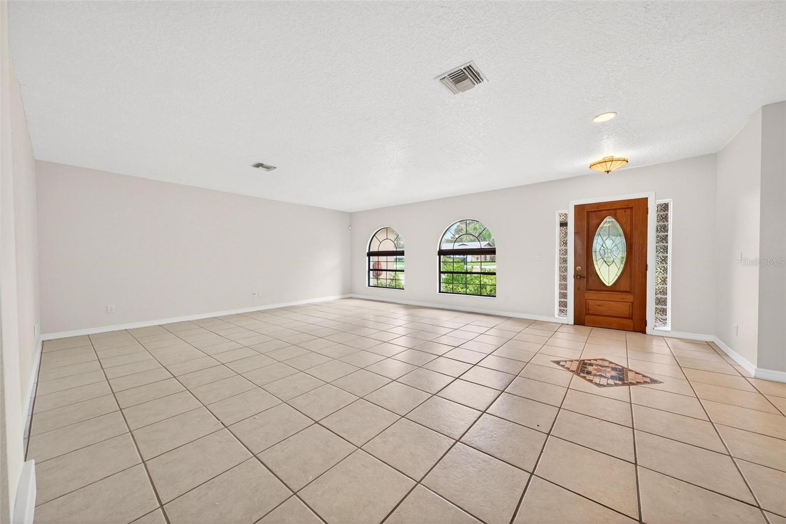 Image 10 of 85 For 35624 Cypress Court