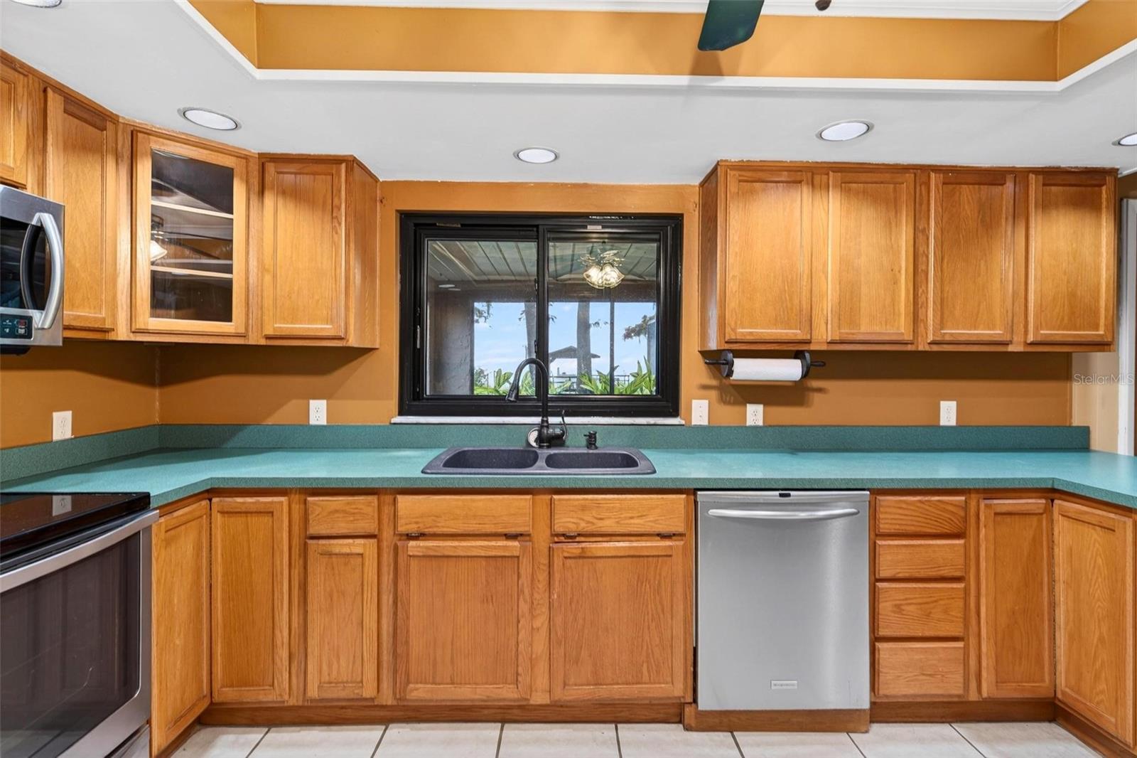 Image 19 of 85 For 35624 Cypress Court