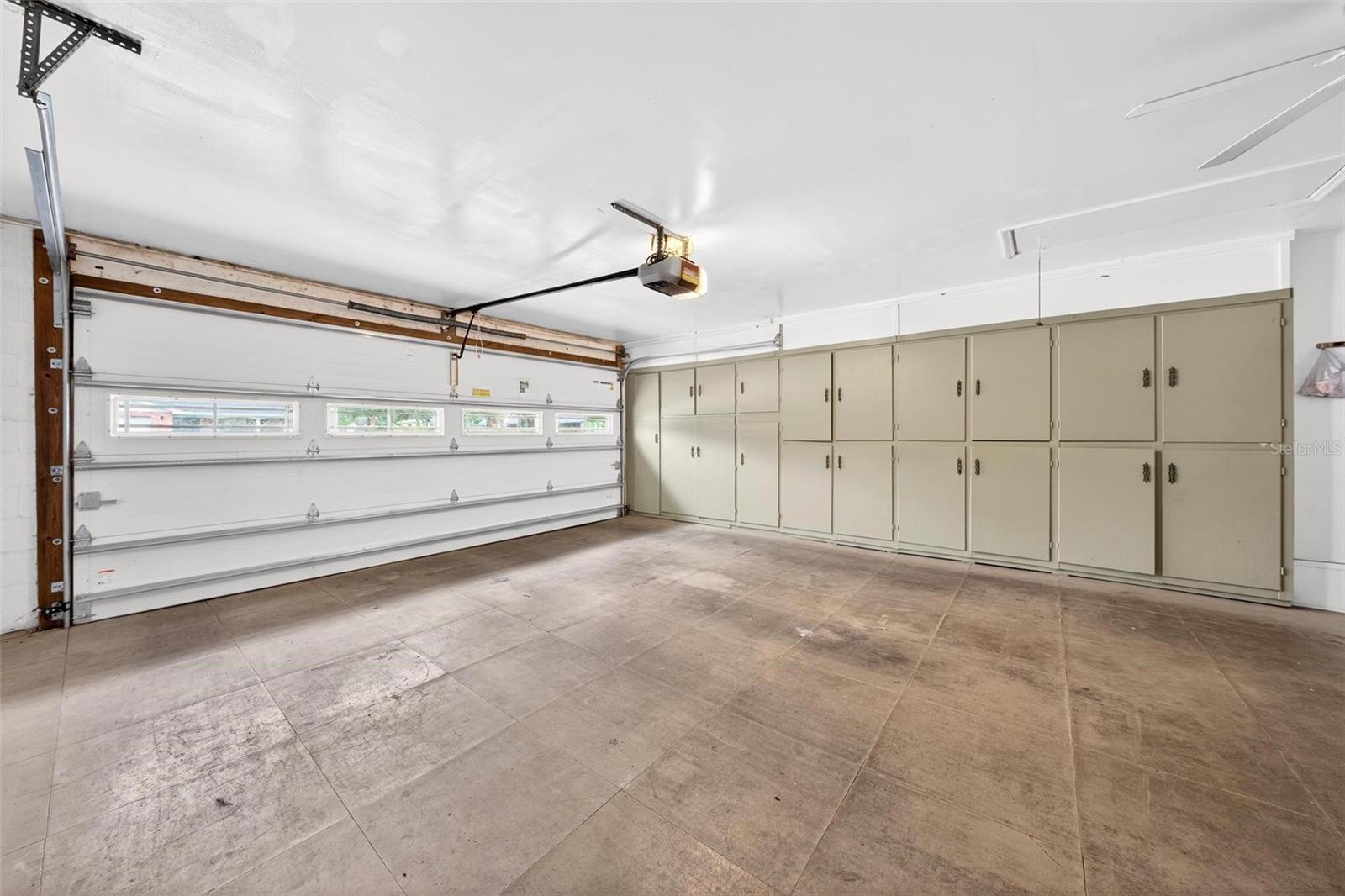 Image 30 of 85 For 35624 Cypress Court