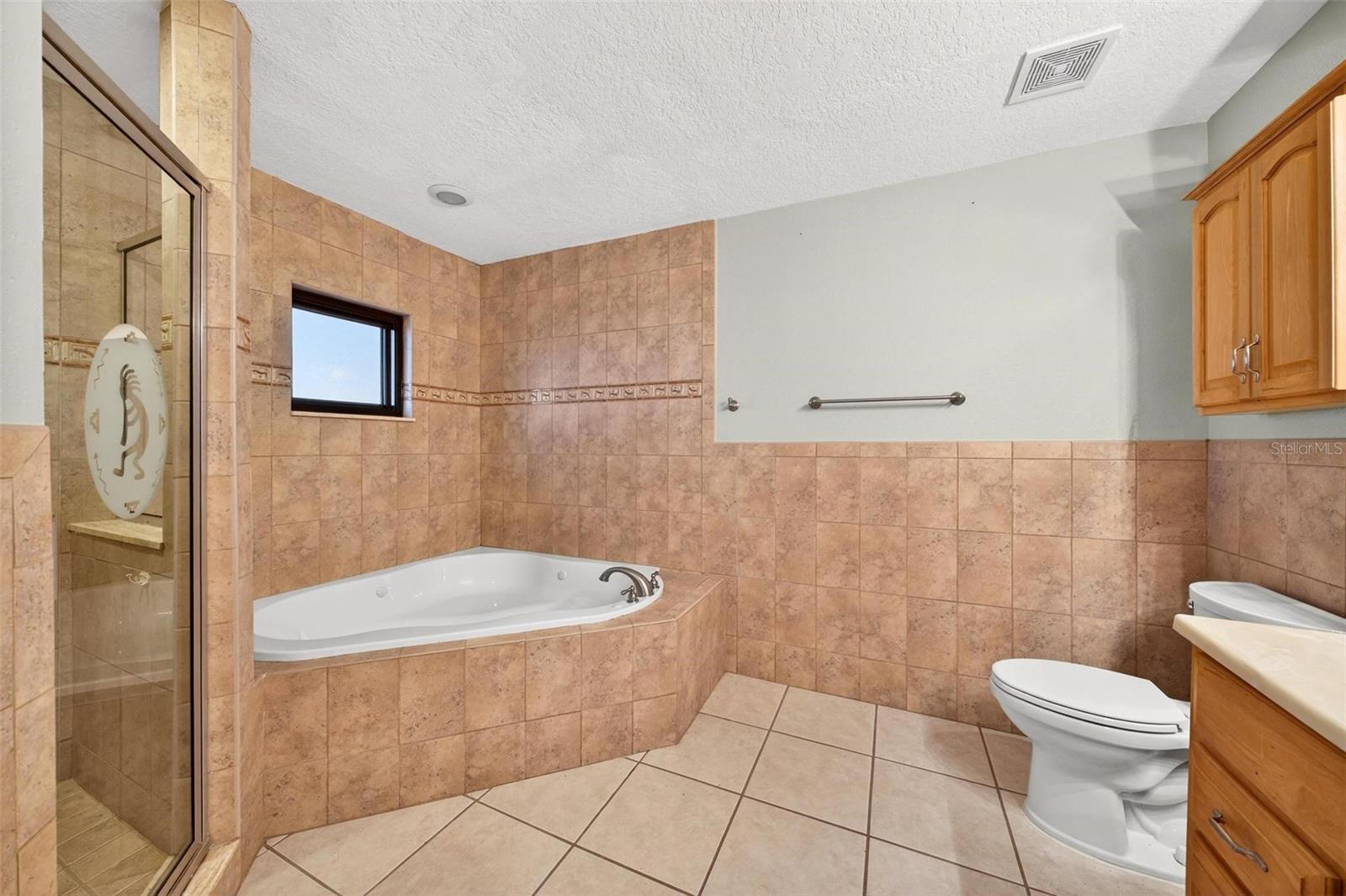 Image 40 of 85 For 35624 Cypress Court