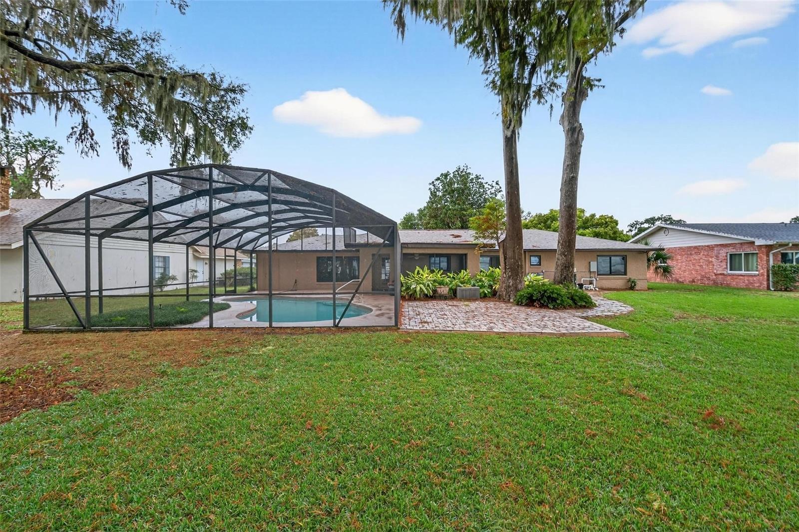 Image 5 of 85 For 35624 Cypress Court