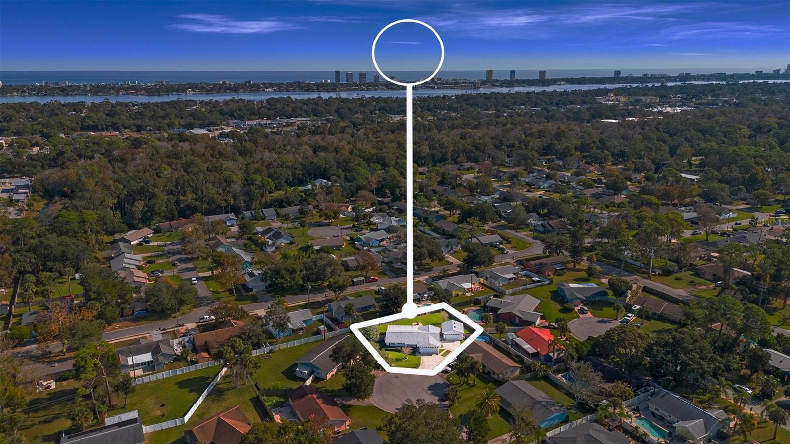 Image 3 of 50 For 79 Broadmoor Circle