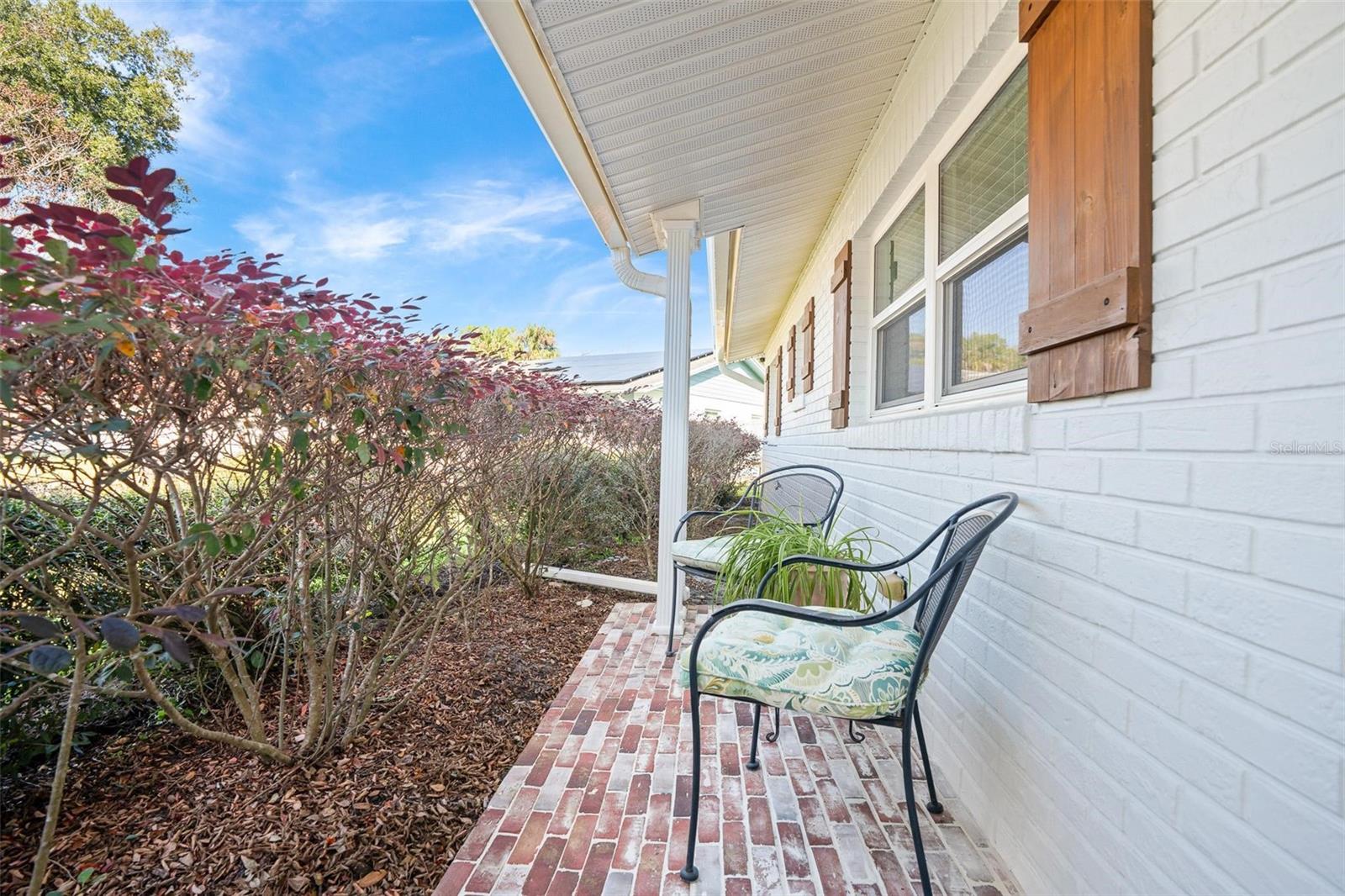 Image 33 of 50 For 79 Broadmoor Circle