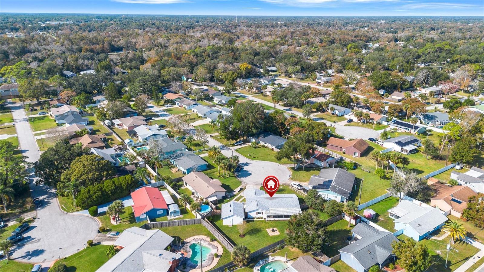 Image 38 of 50 For 79 Broadmoor Circle