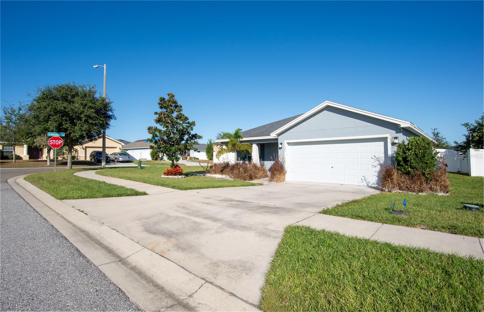 Image 2 of 37 For 721 Swallowtail Drive