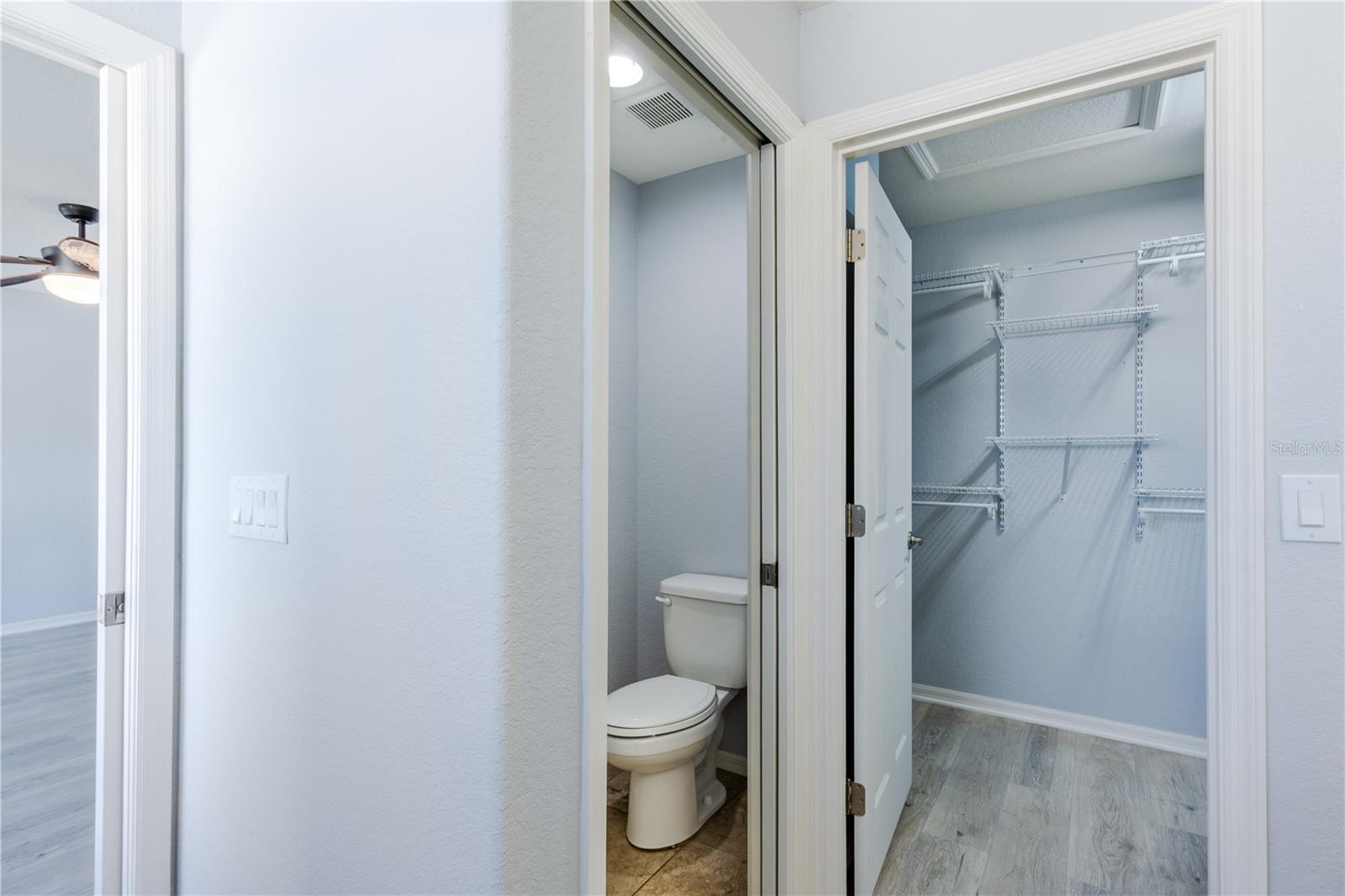 Image 29 of 37 For 721 Swallowtail Drive