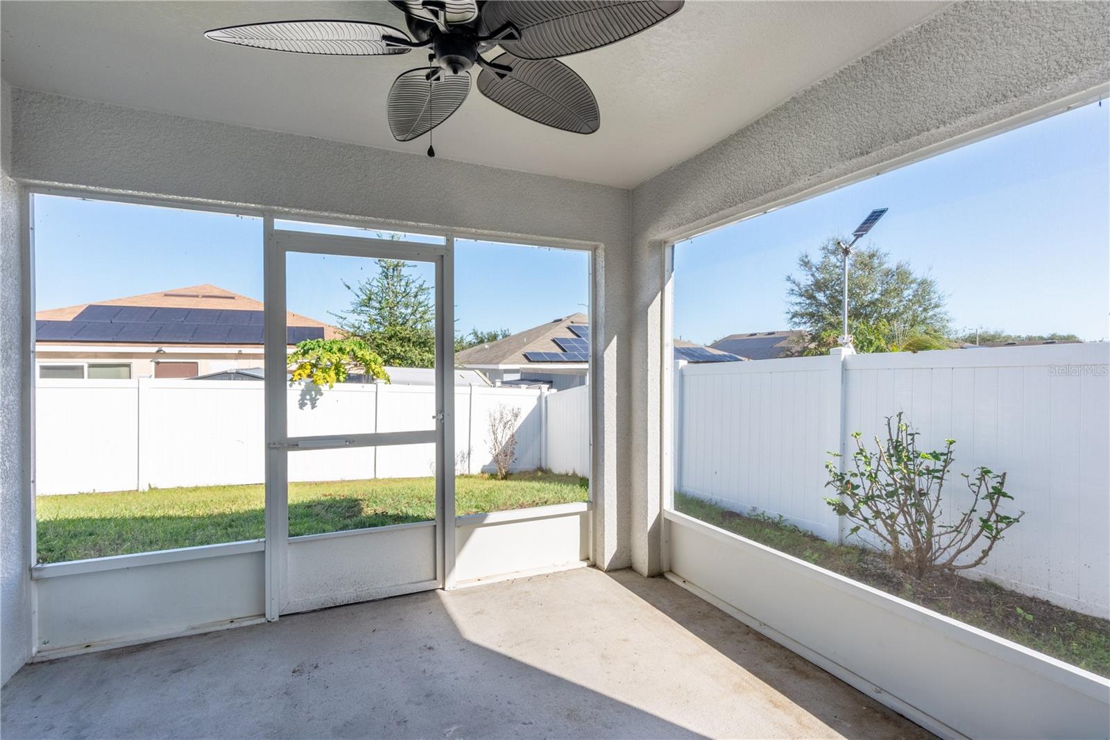 Image 34 of 37 For 721 Swallowtail Drive