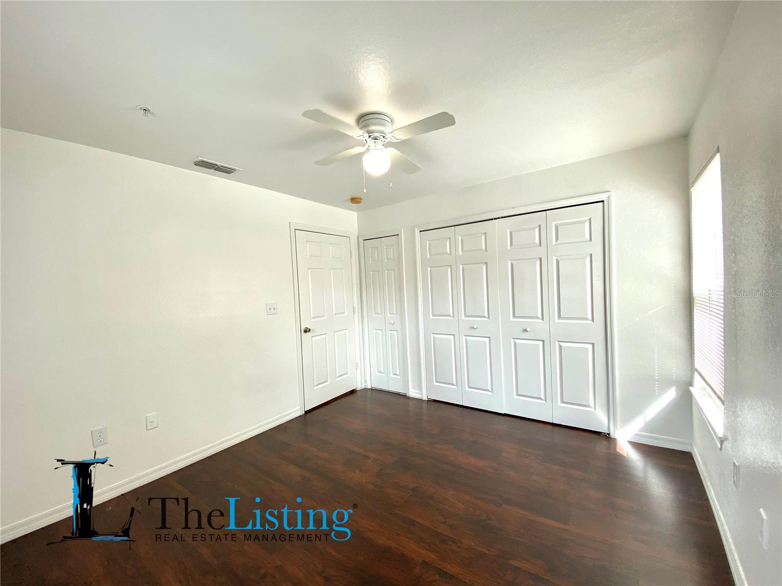 Image 14 of 19 For 5459 Vineland Road 4201