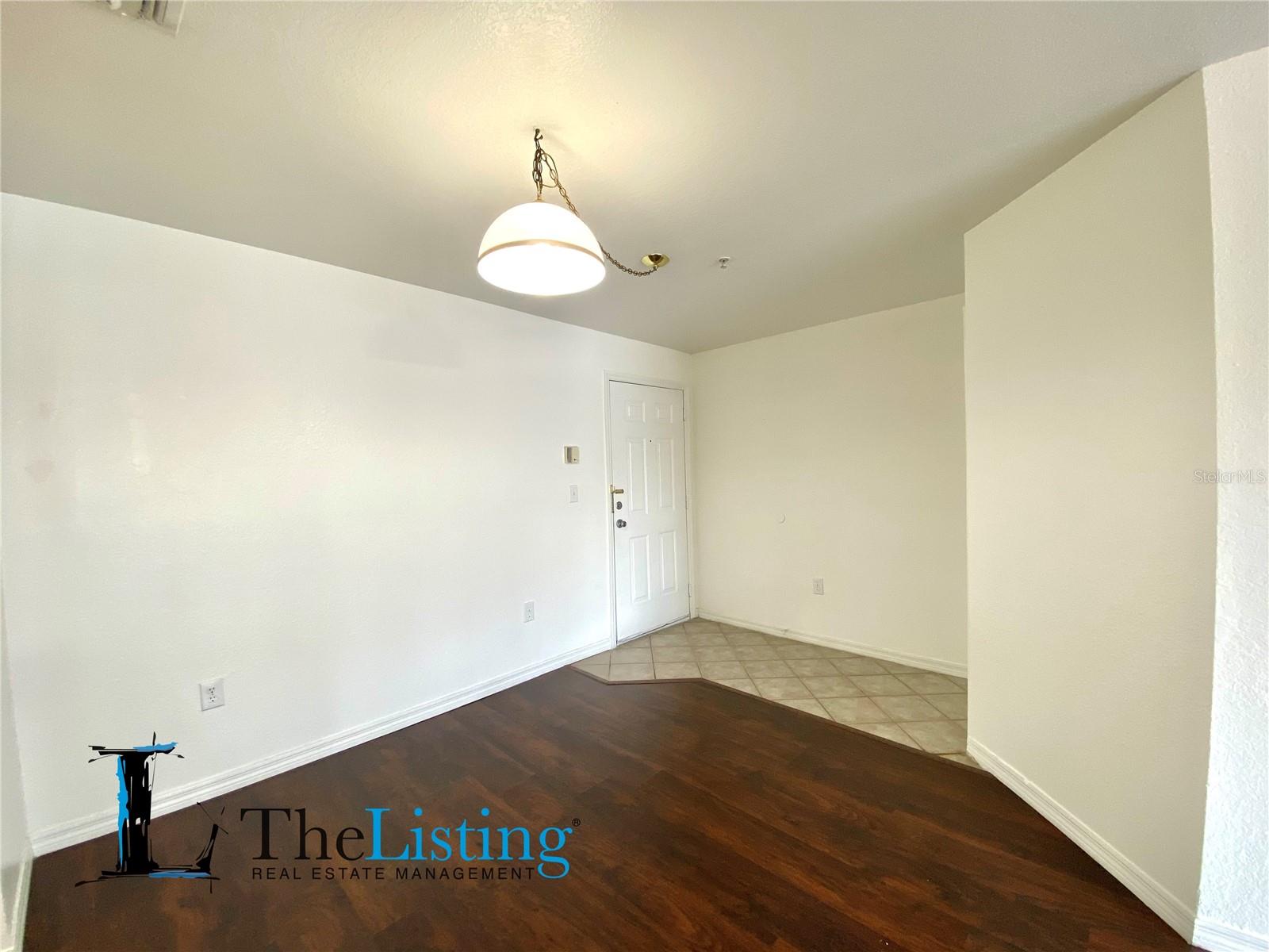 Image 5 of 19 For 5459 Vineland Road 4201