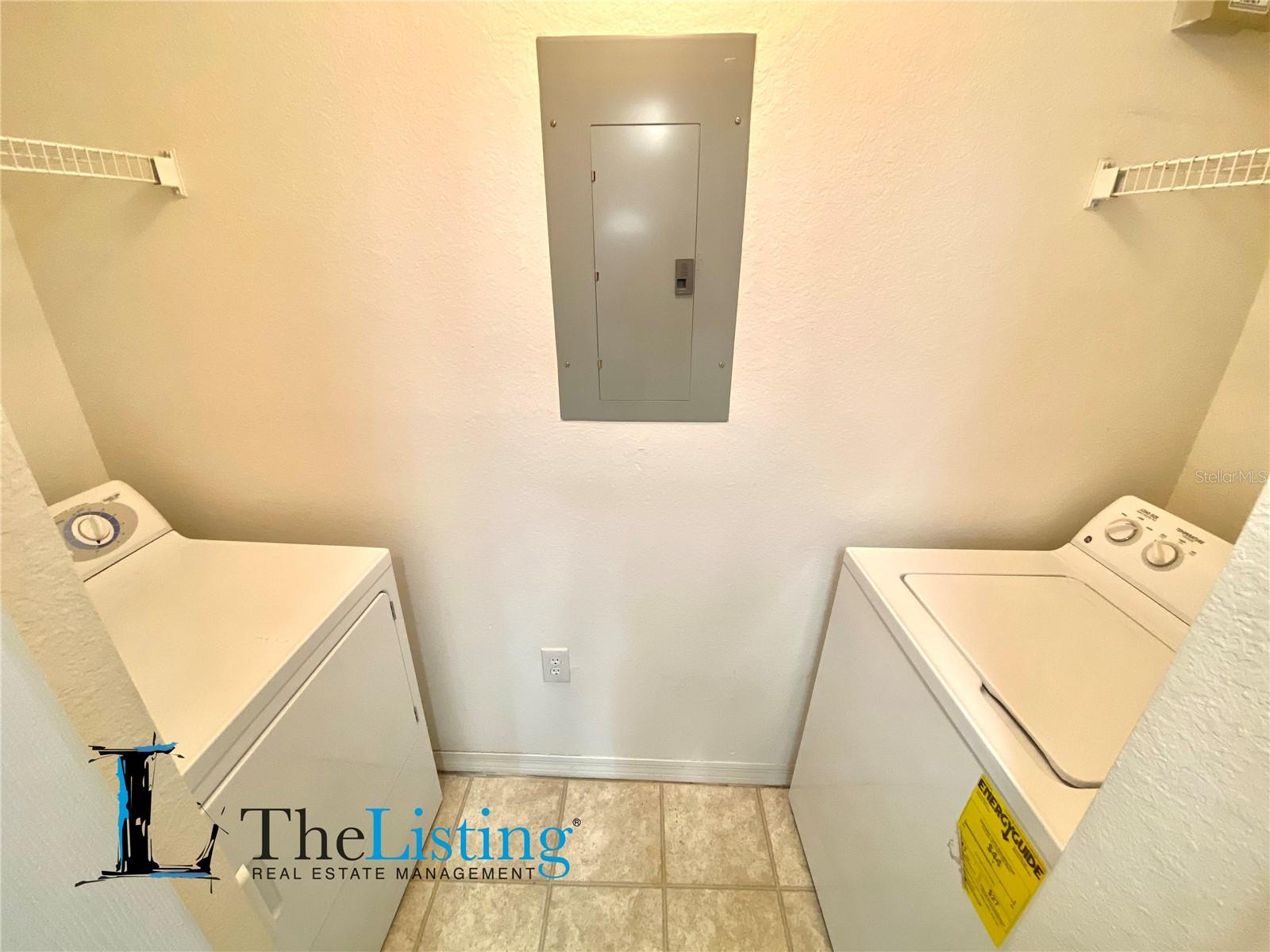 Image 9 of 19 For 5459 Vineland Road 4201